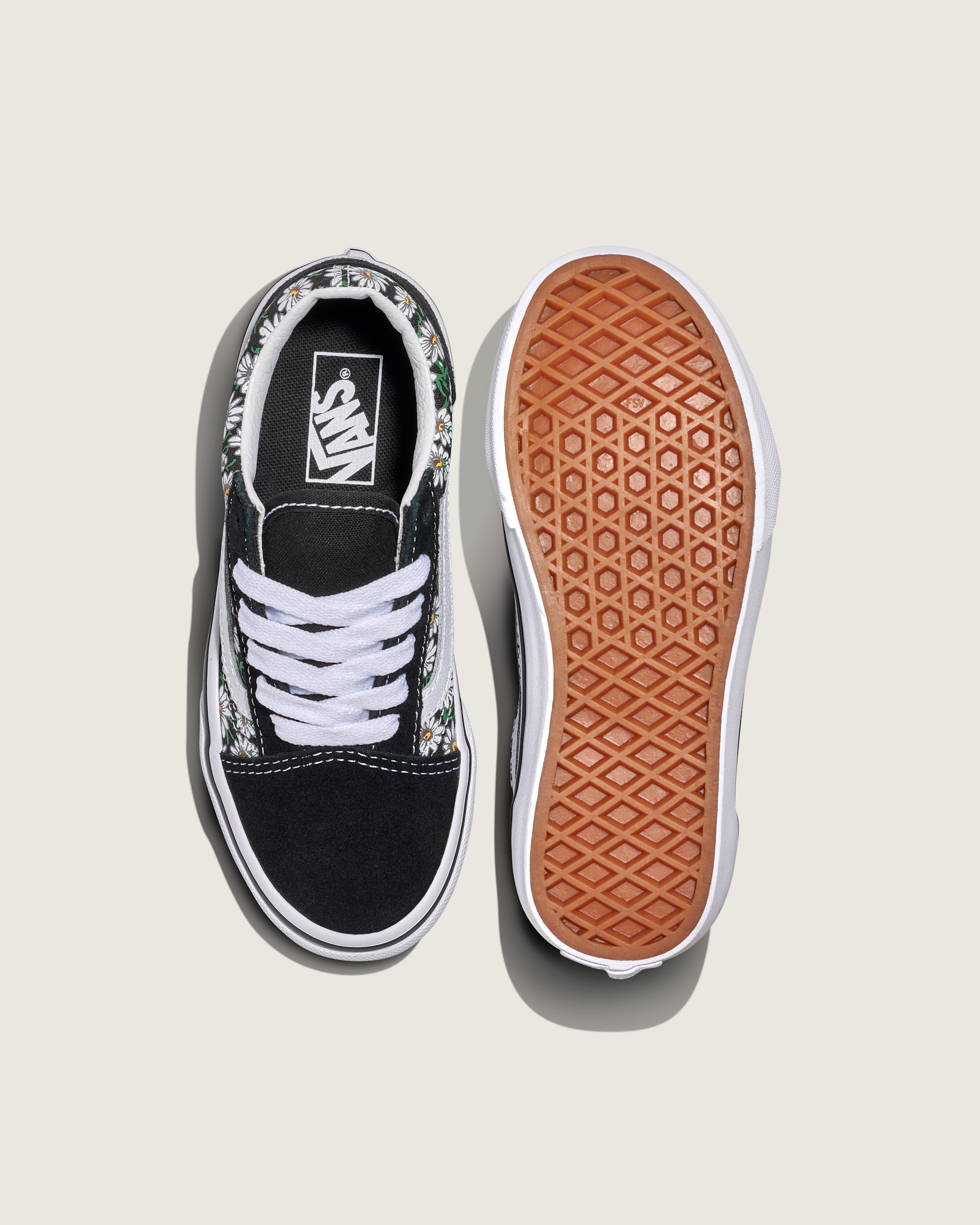 Little Kids Old Skool Shoe VANS Black  True White ALT2