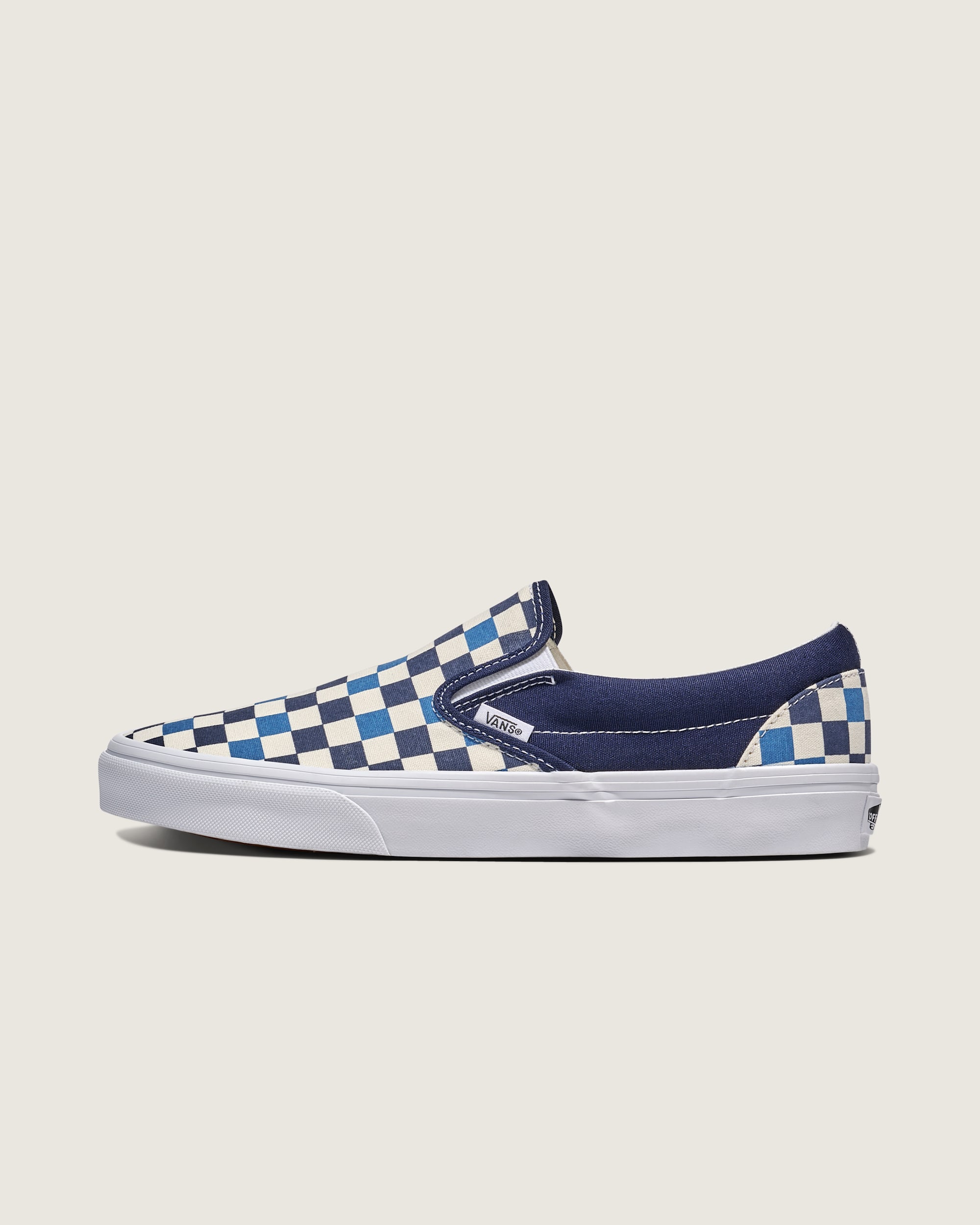 Classic SlipOn Checkerboard Shoe VANS Navy Blue  White HERO