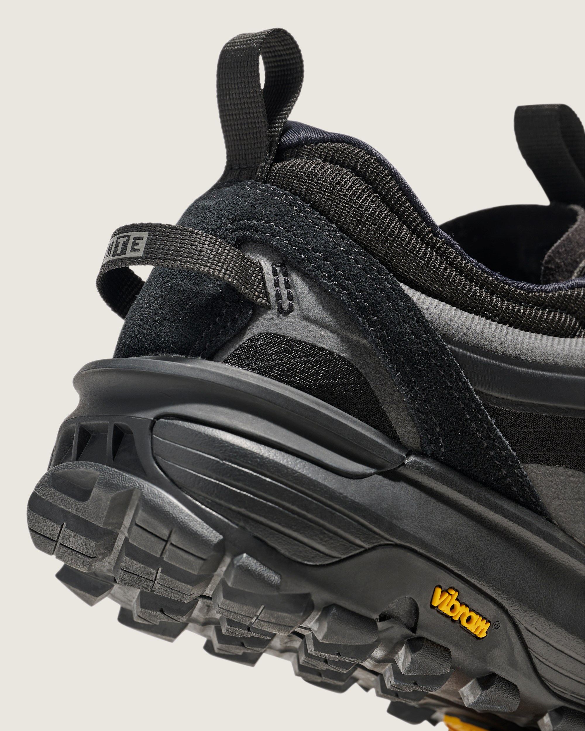 Crosspath XC Shoe VANS Black  Grey ALT5