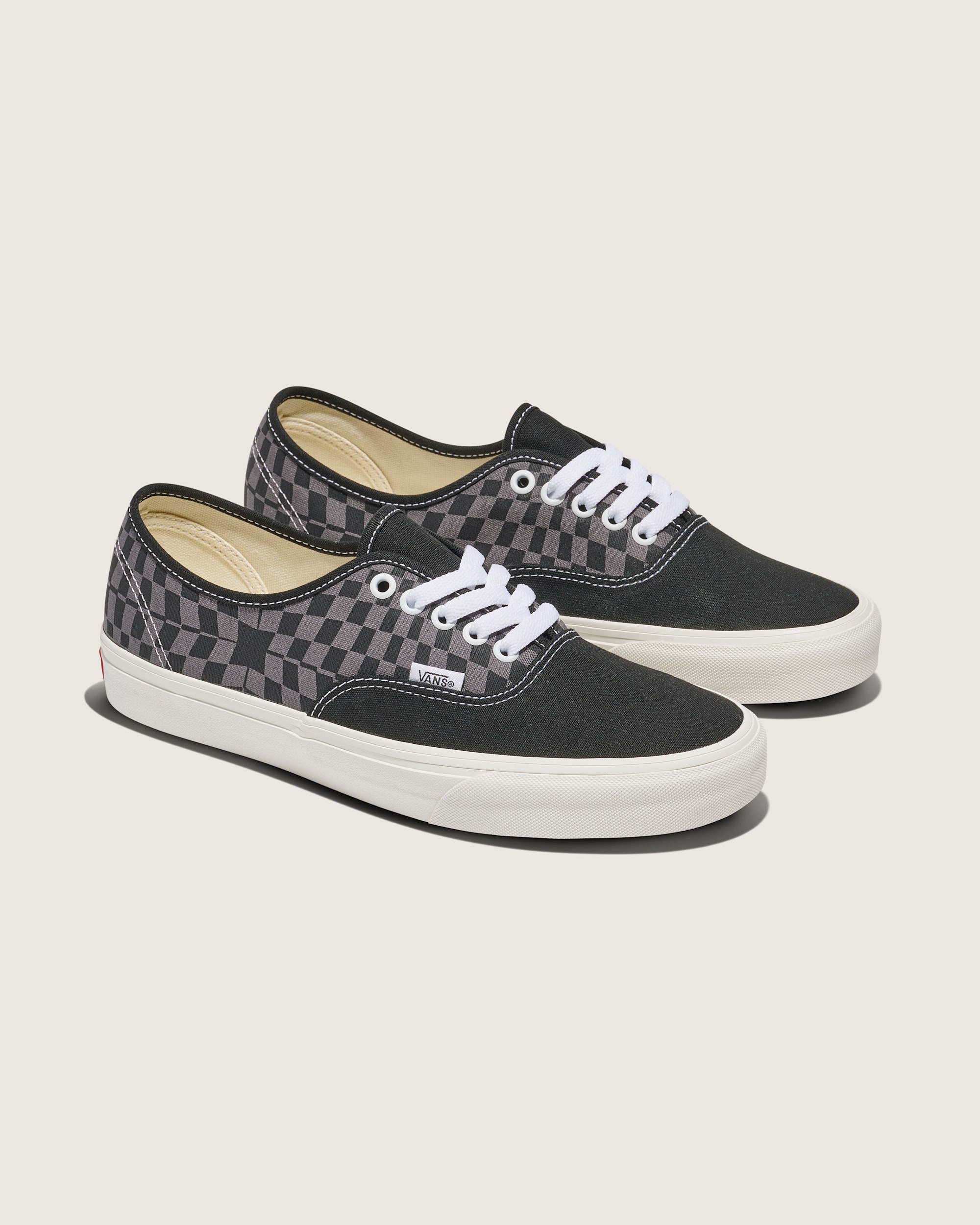 Authentic Shoe VANS Black  Grey ALT1