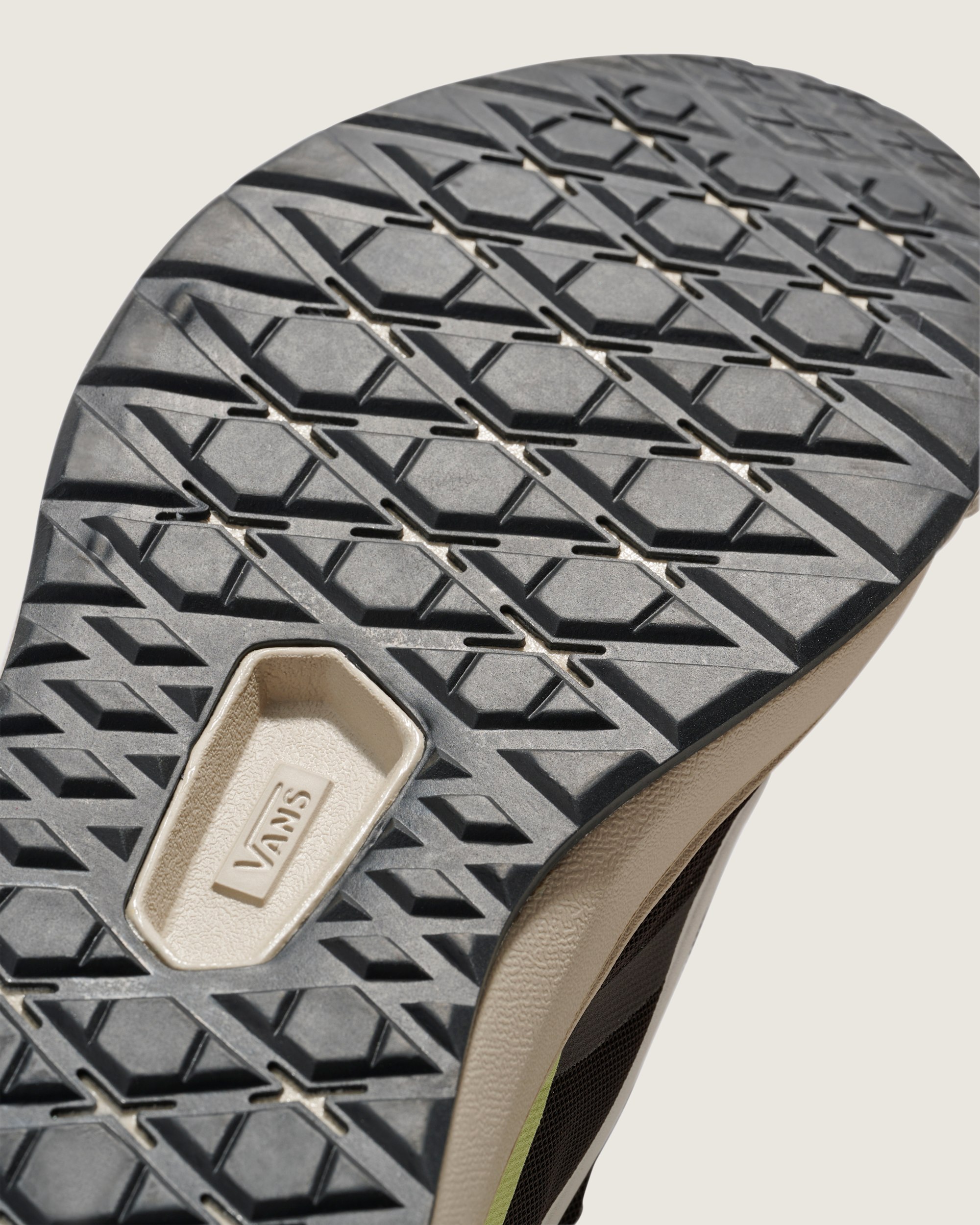 UltraRange 20 Shoe VANS Brown ALT4