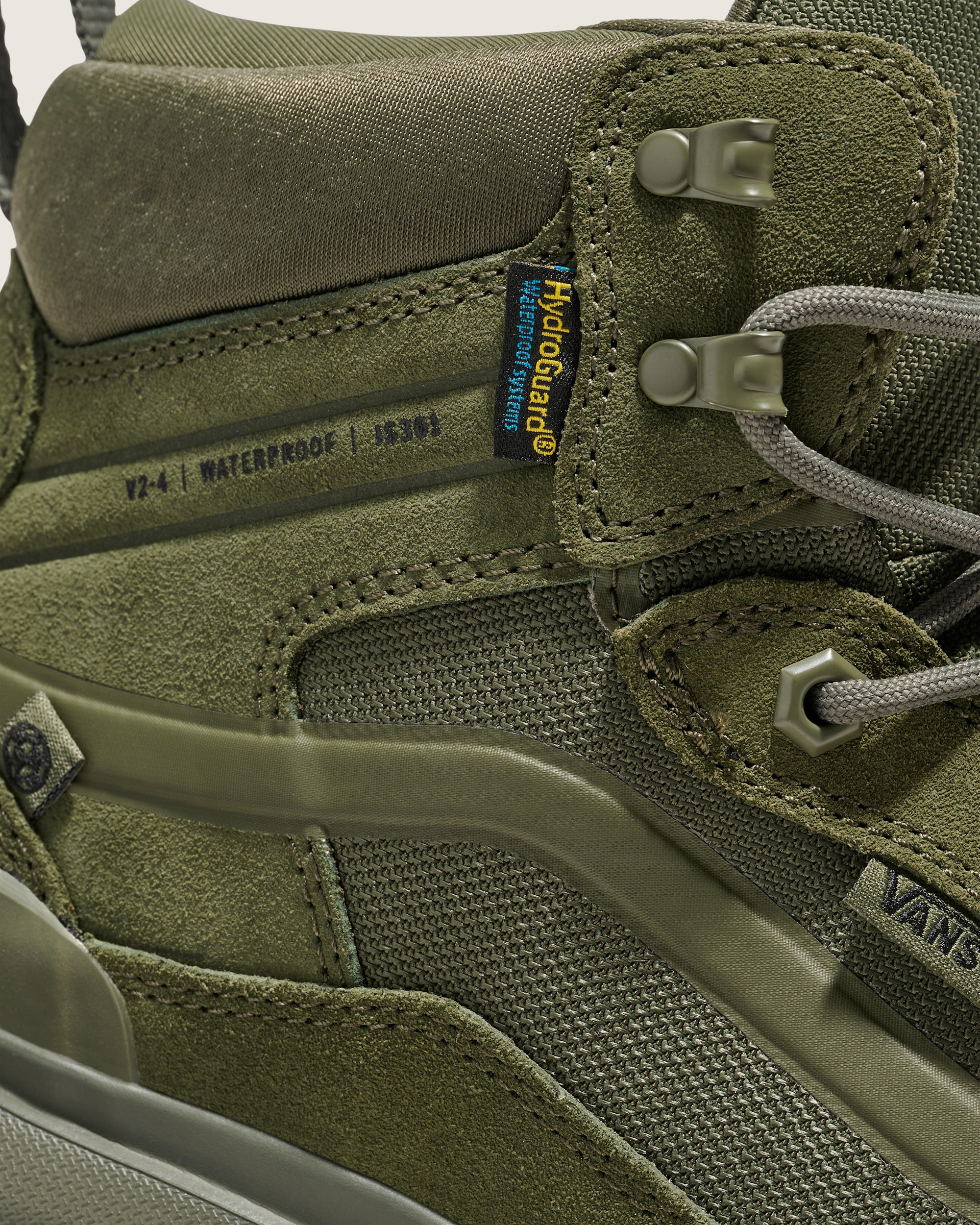 Crestline Waterproof Shoe in Grape Leaf Green | Vans