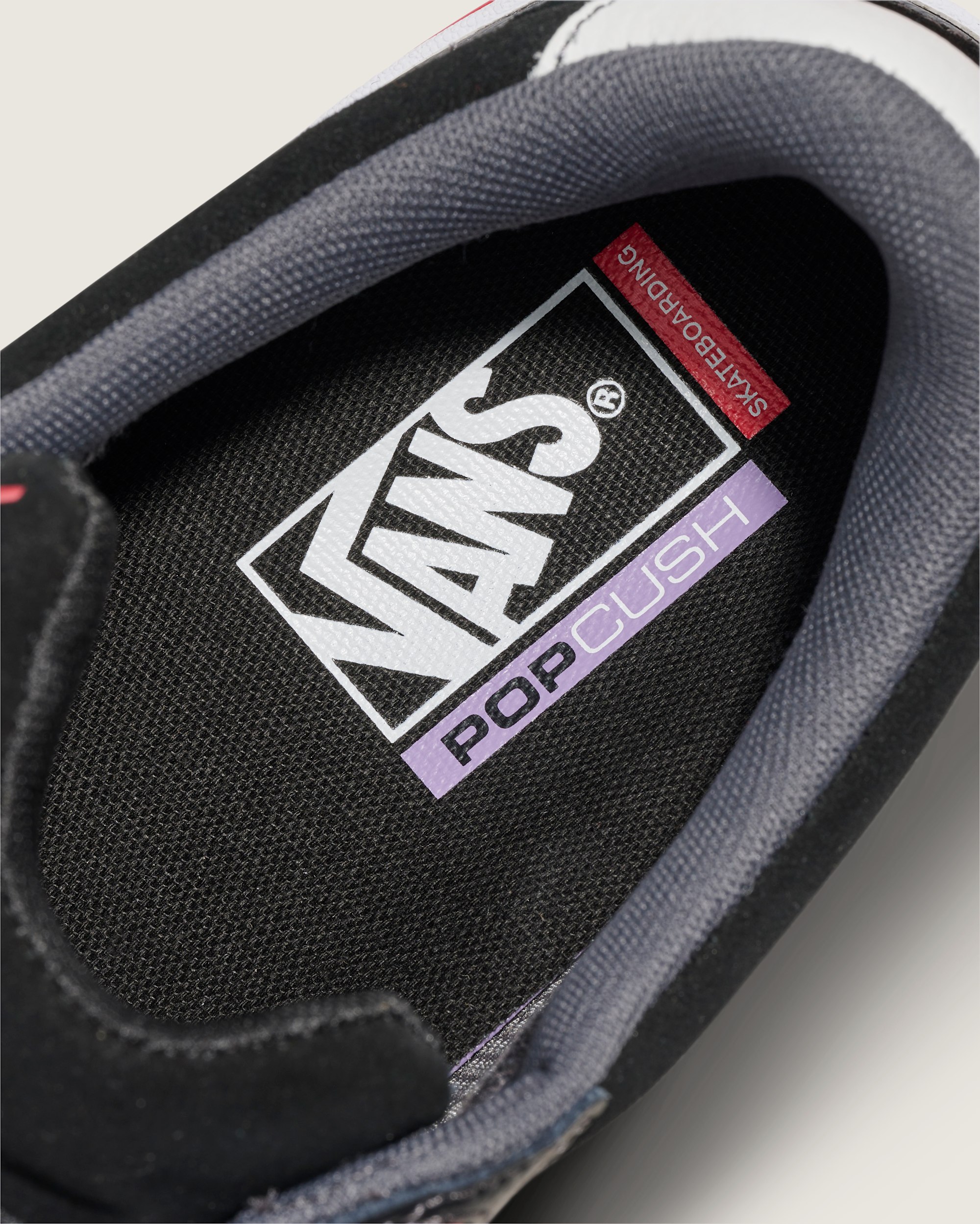 Skate 2 Wayvee Shoe VANS Black  White  Red ALT4