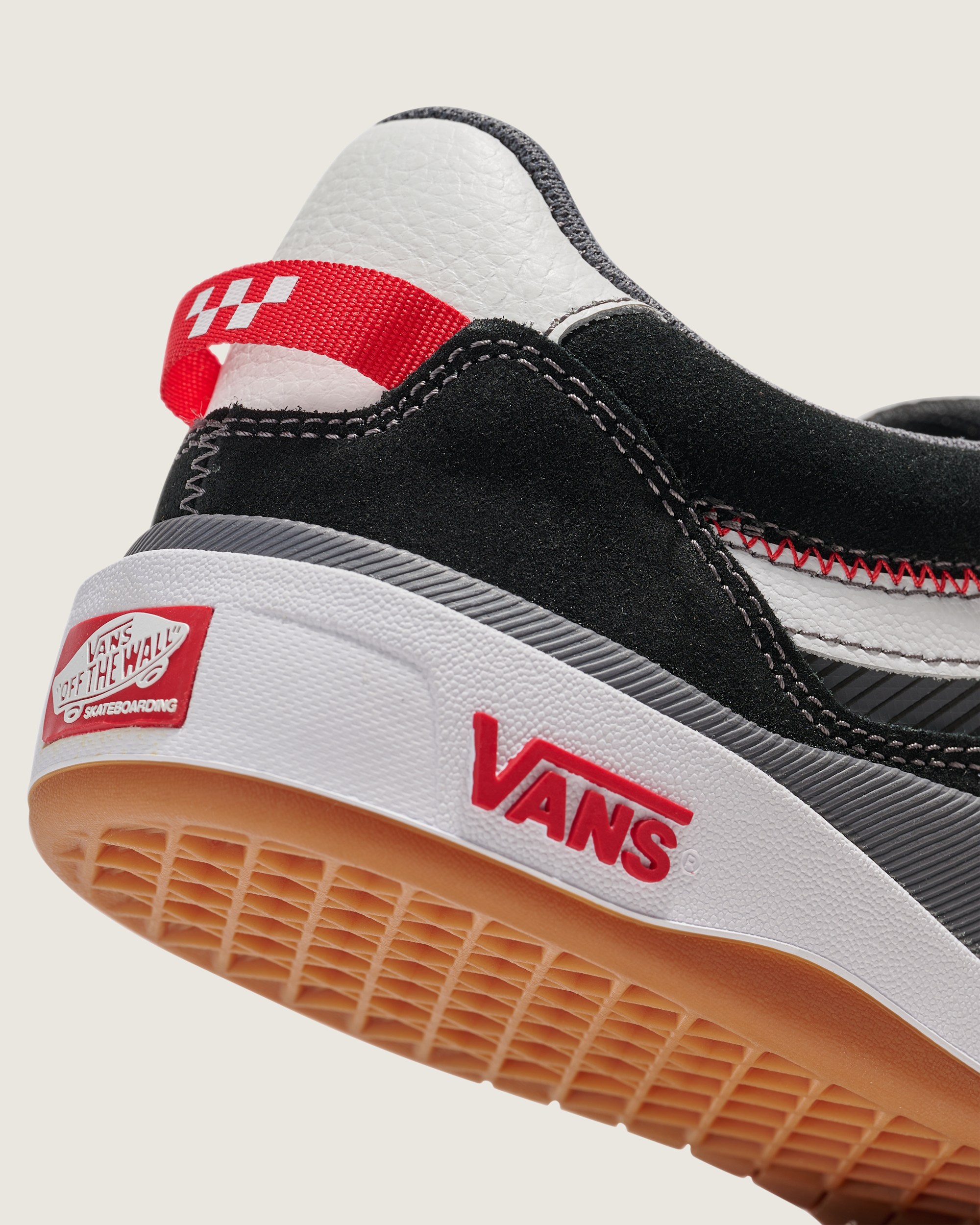 Skate 2 Wayvee Shoe VANS Black  White  Red ALT5