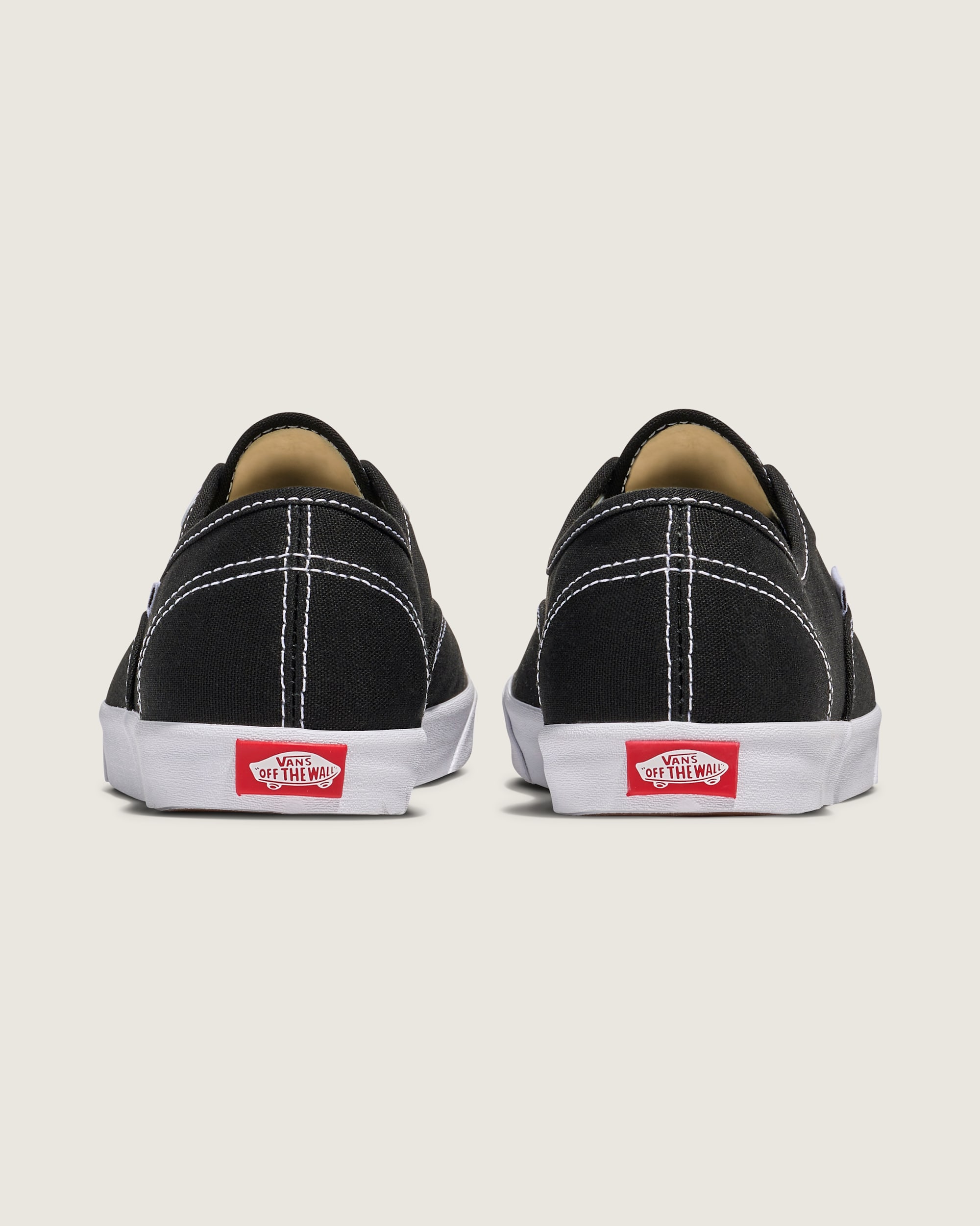Chaussure Authentic Lowpro VANS Noir  Blanc ALT3