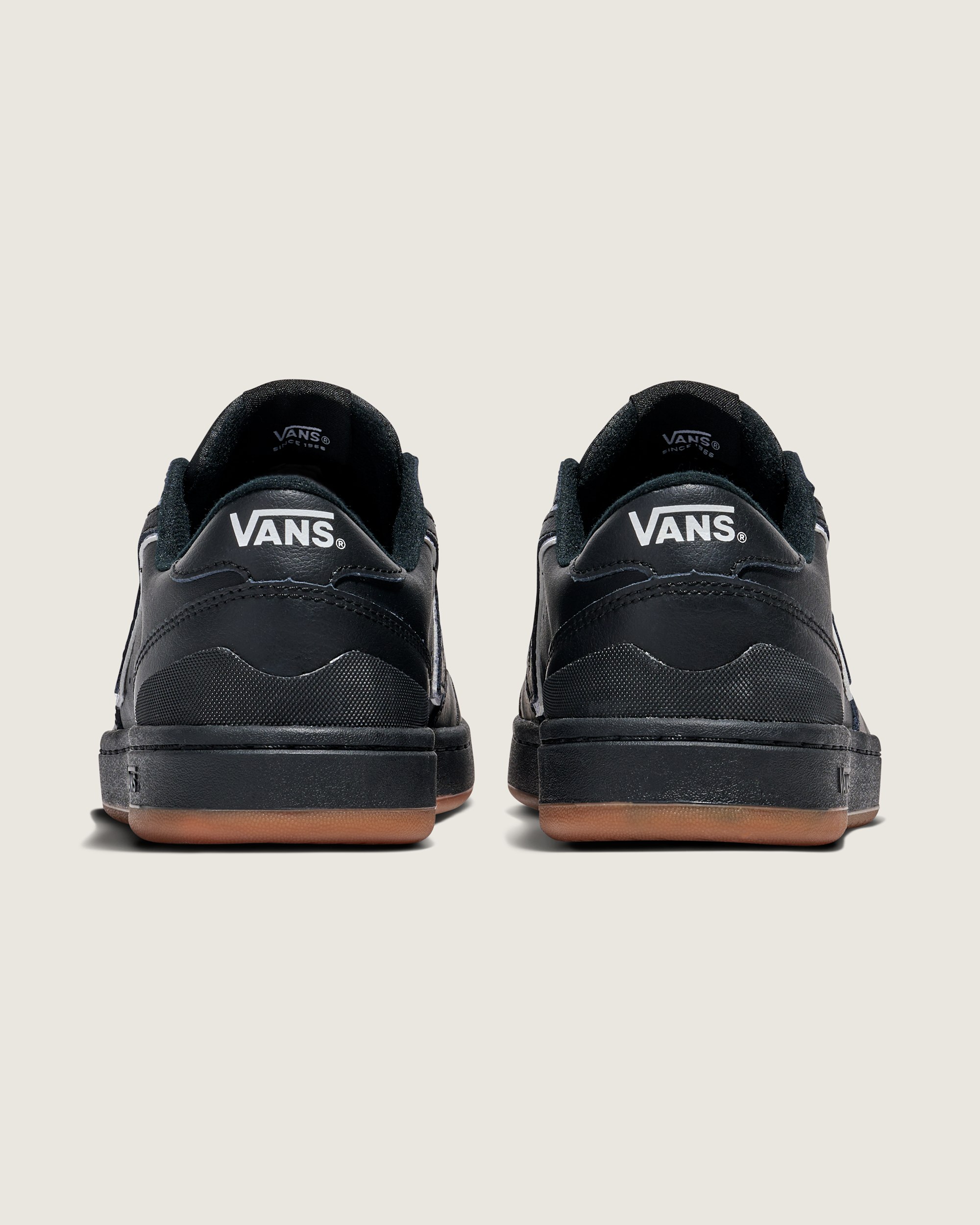 Lowland 20 Shoe VANS Black  White ALT3