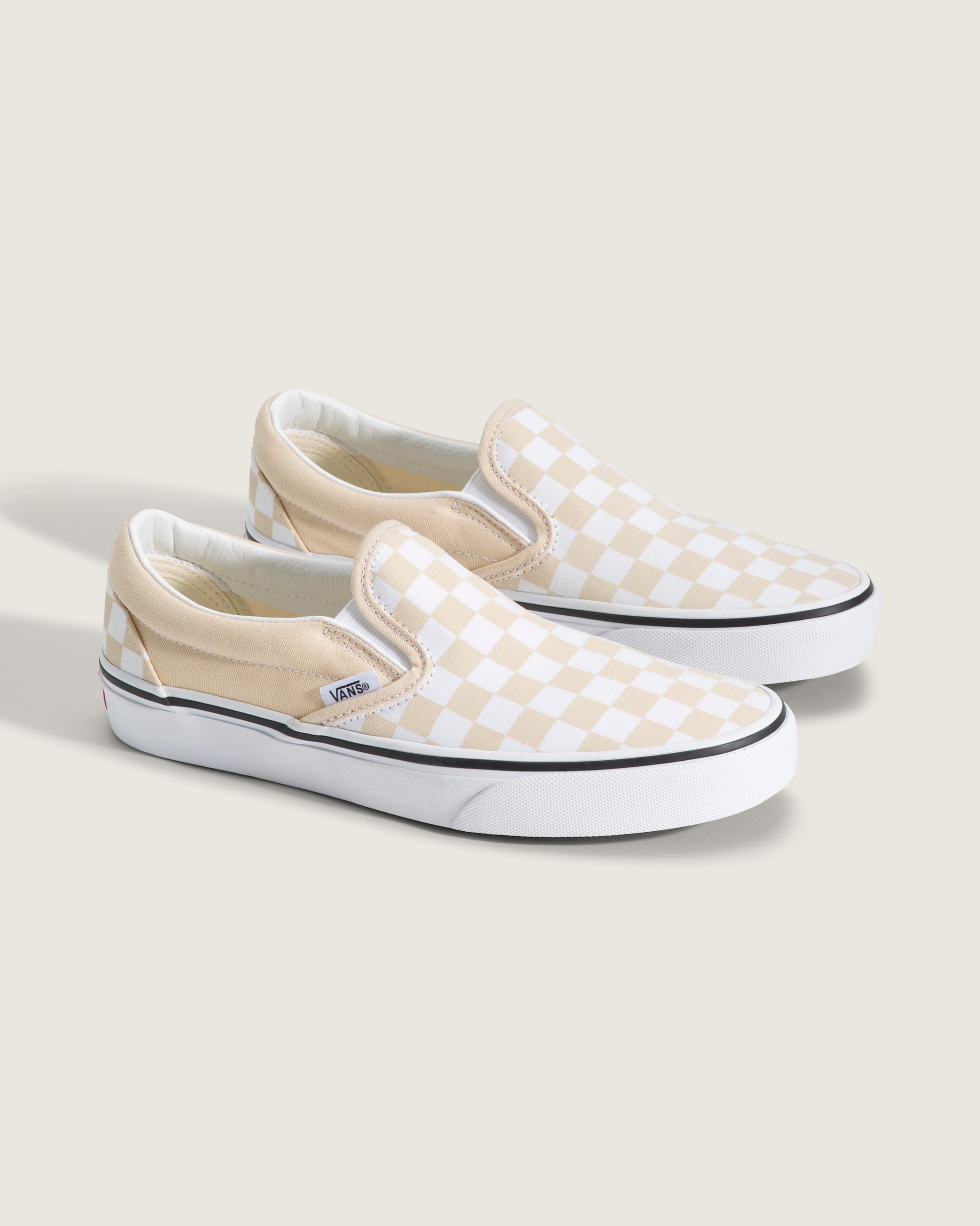 Classic SlipOn Checkerboard Shoe VANS Checkerboard Creme Brule Beige ALT1