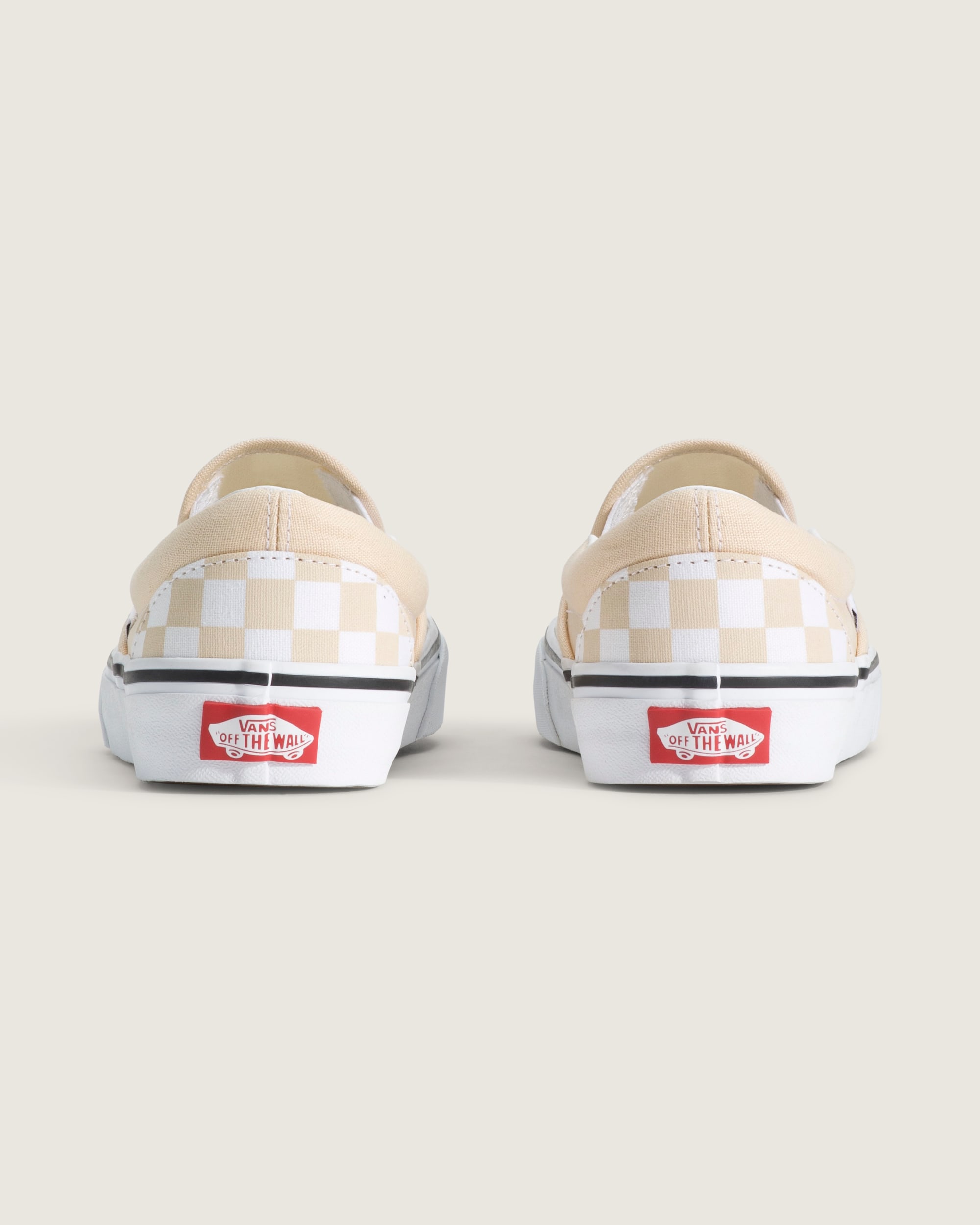 Classic SlipOn Checkerboard Shoe VANS Checkerboard Creme Brule Beige ALT3