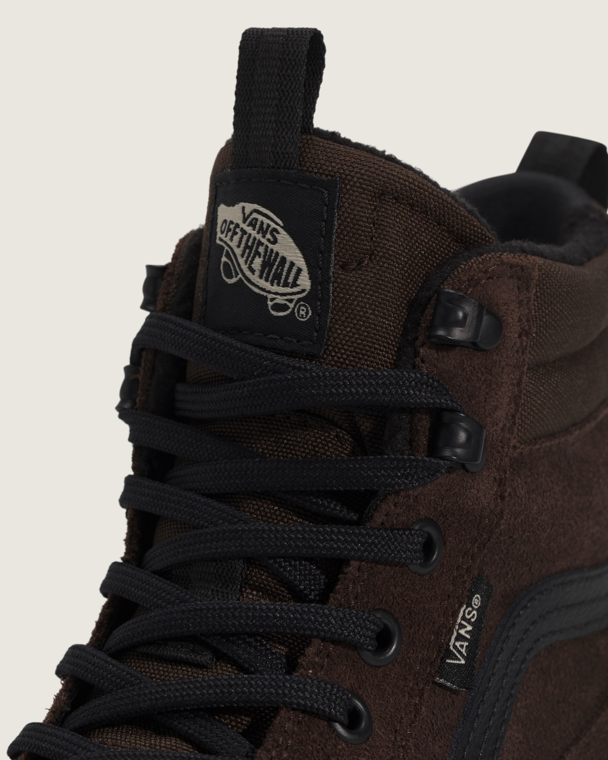 Sk8Hi Waterproof Insulated Shoe VANS Brown  Black ALT5