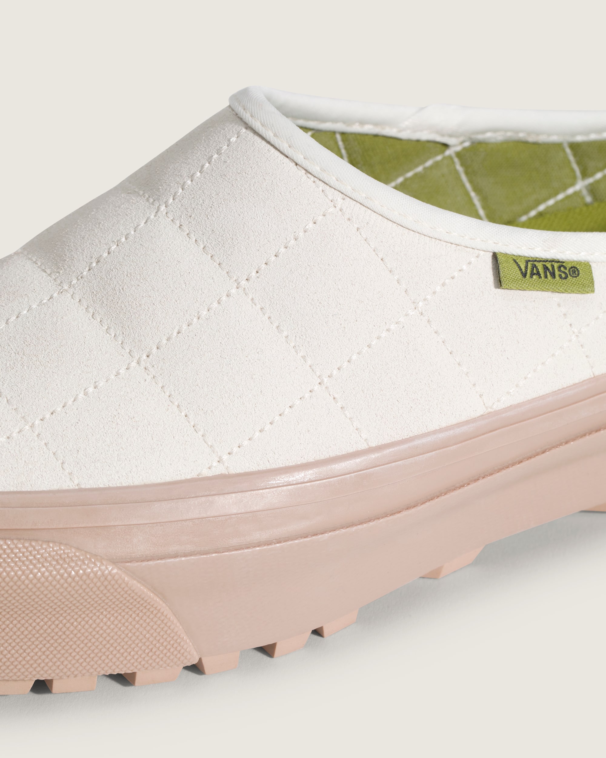 Premium Style 17 Mule VANS Egret White ALT4