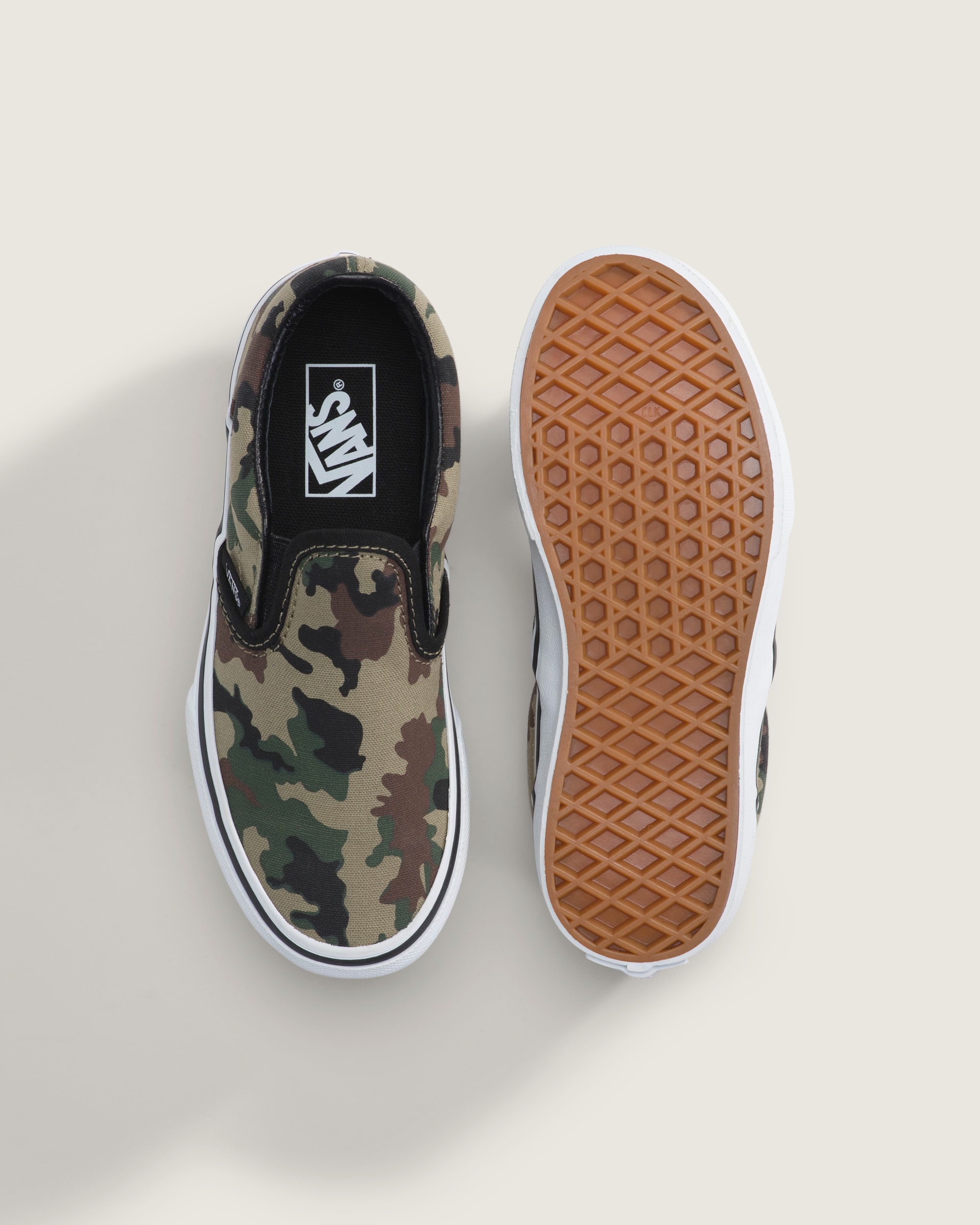 Little Kids Classic SlipOn Shoe VANS Camo Black  Green ALT2