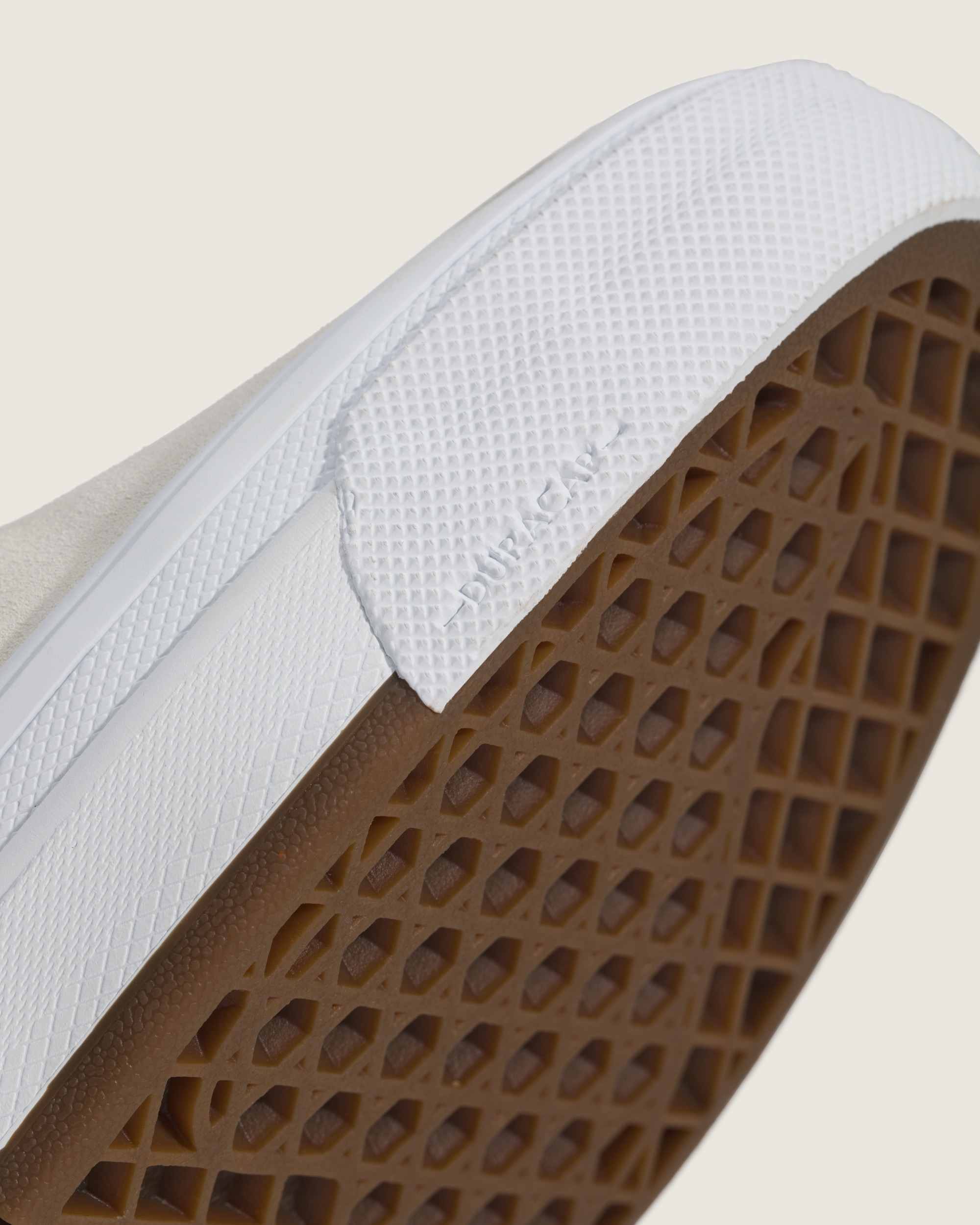 Skate Half Cab Wafflecup Shoe VANS White  Black ALT5