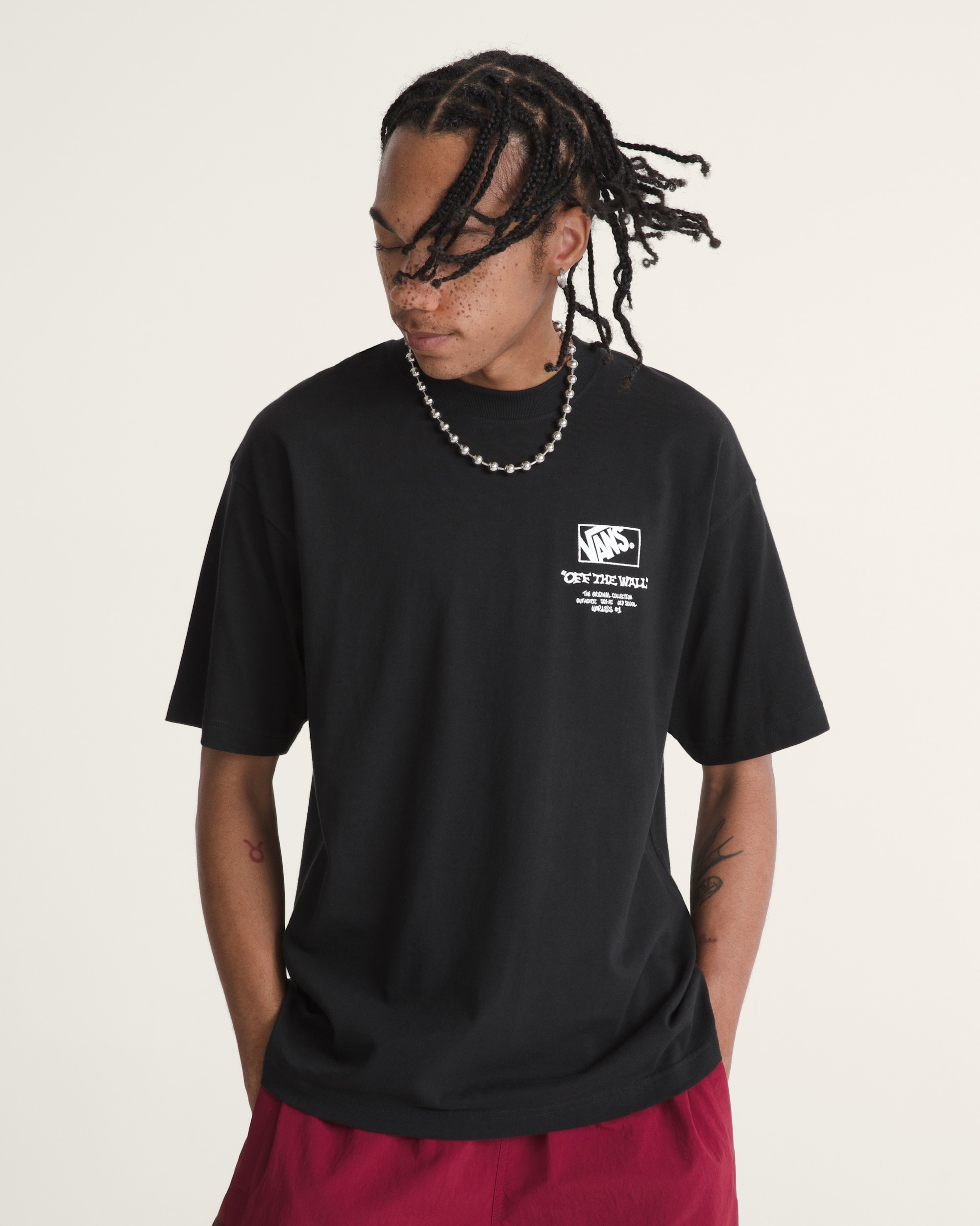Circle Bones TShirt VANS Black ALT2