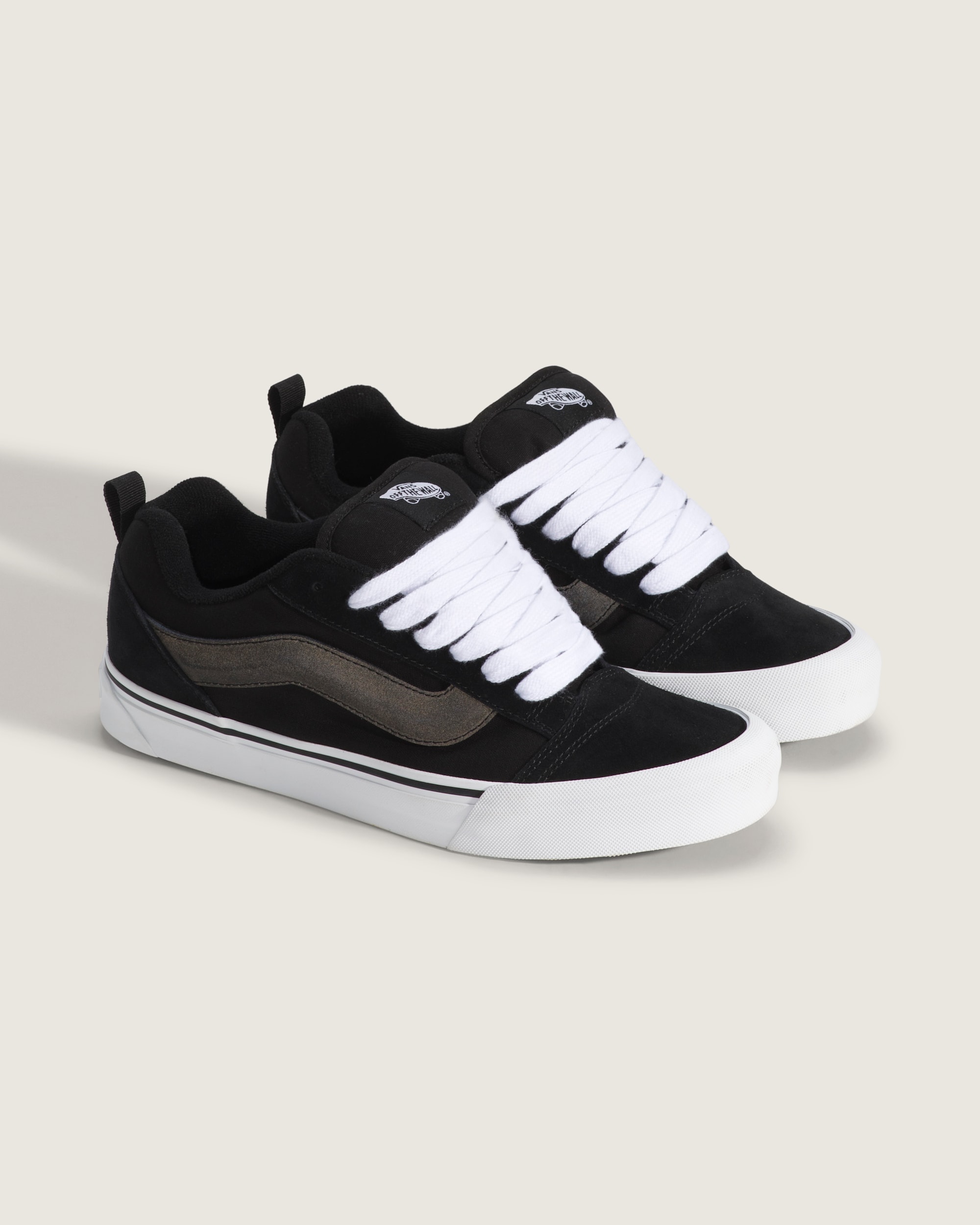 Knu Skool Shoe VANS Black ALT1