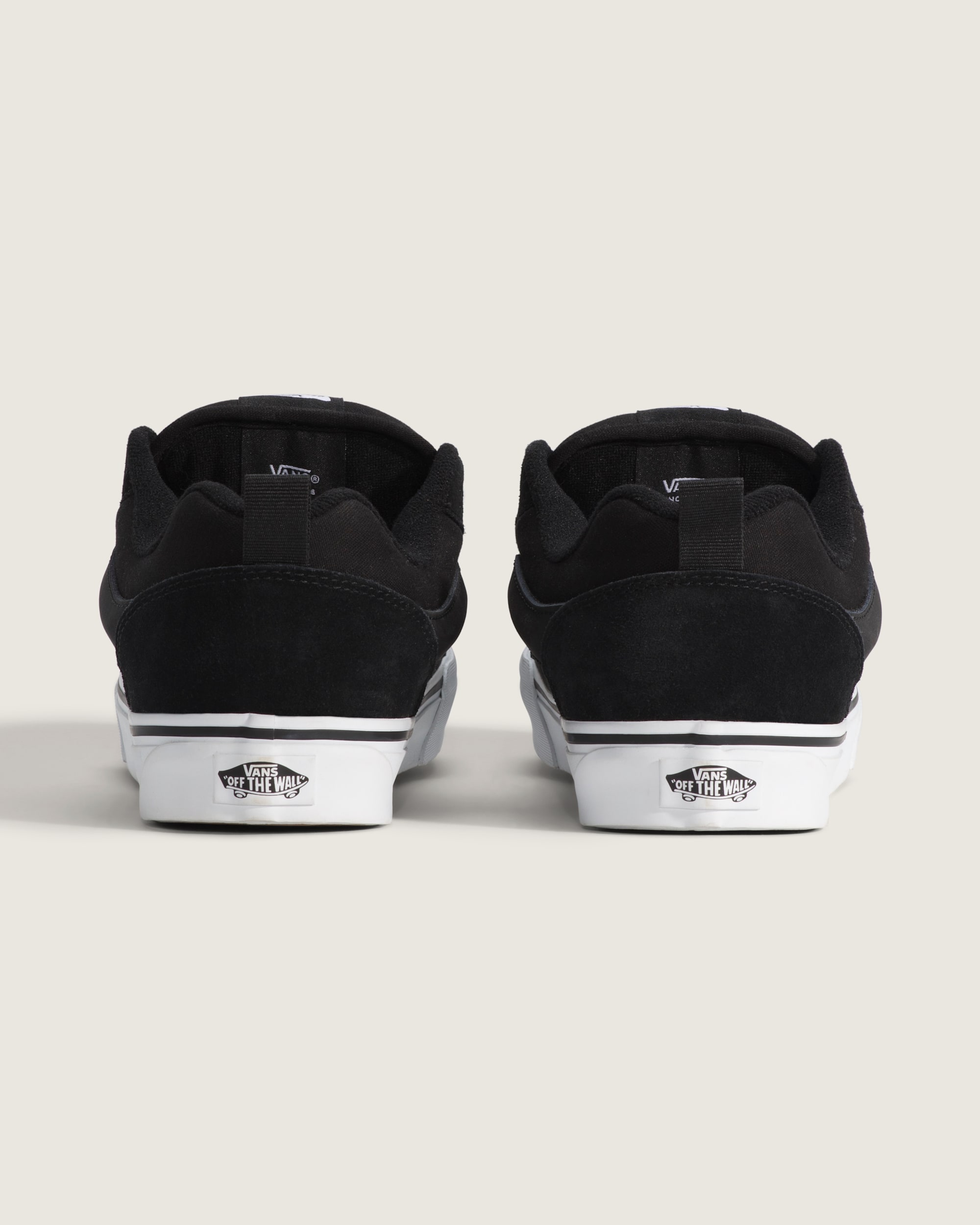 Knu Skool Shoe VANS Black ALT3