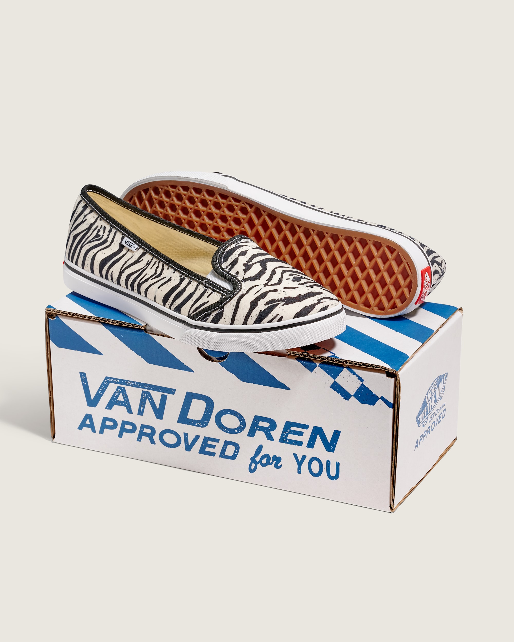 Van Doren Approved KVD Shoe VANS Zebra Black   True White ALT5