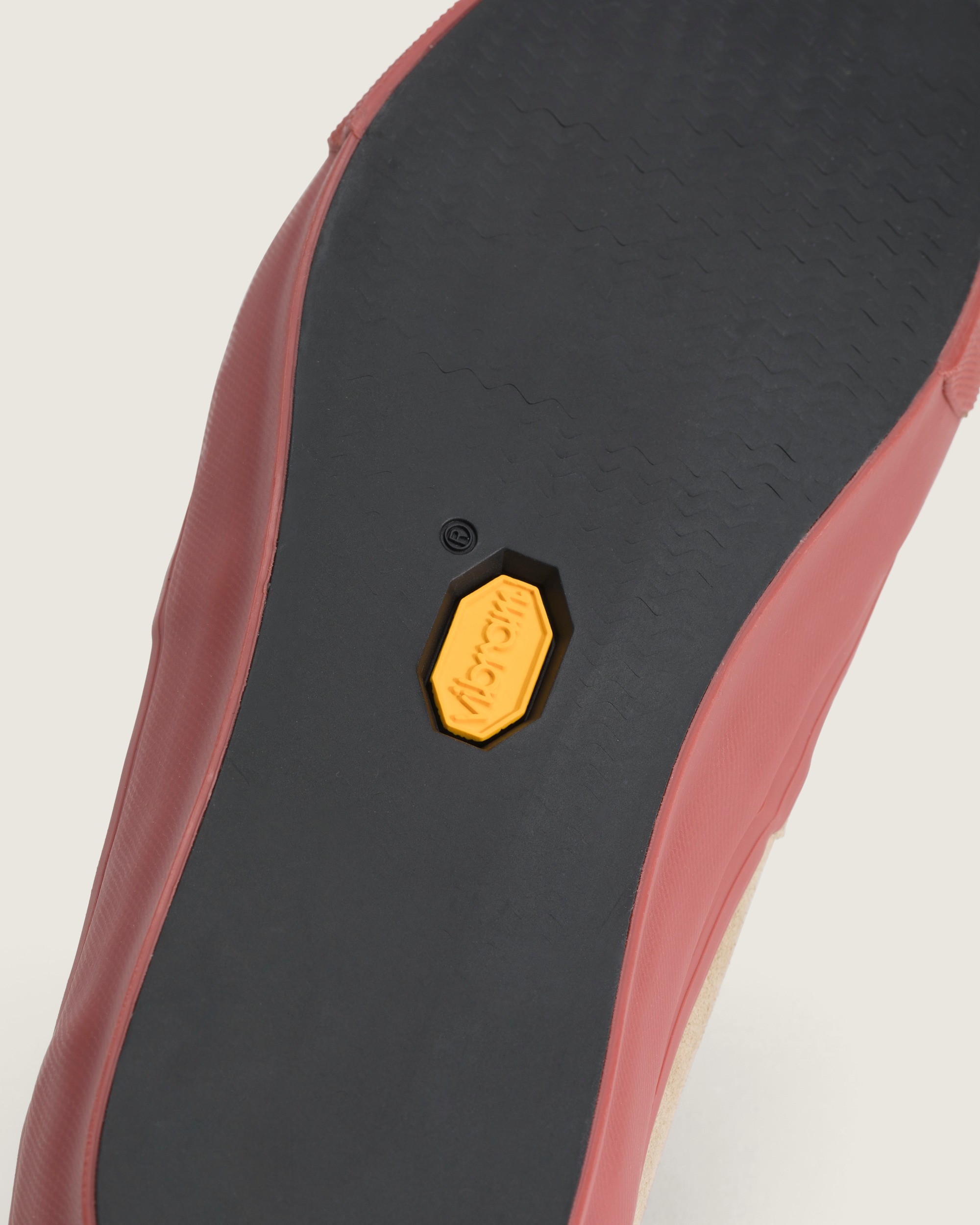 OTW Authentic 44 Siped Vibram VANS Incense  Ochre Red ALT4