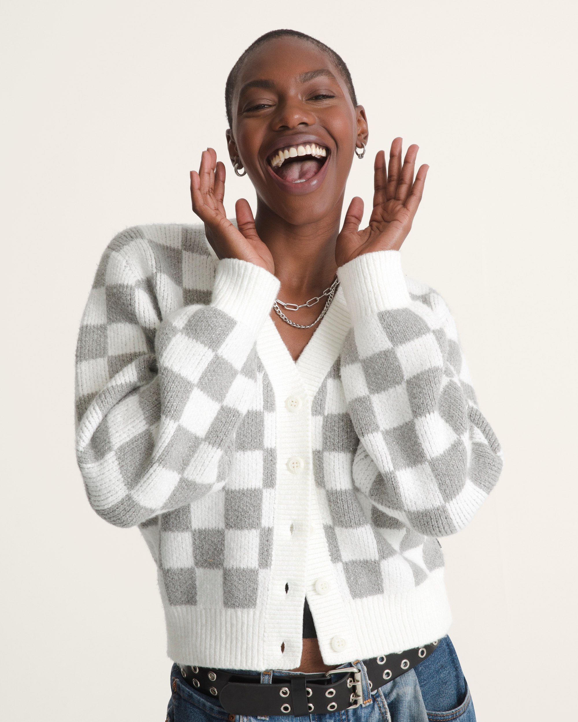 Evelyn Cardigan Sweater VANS Checkerboard White HERO