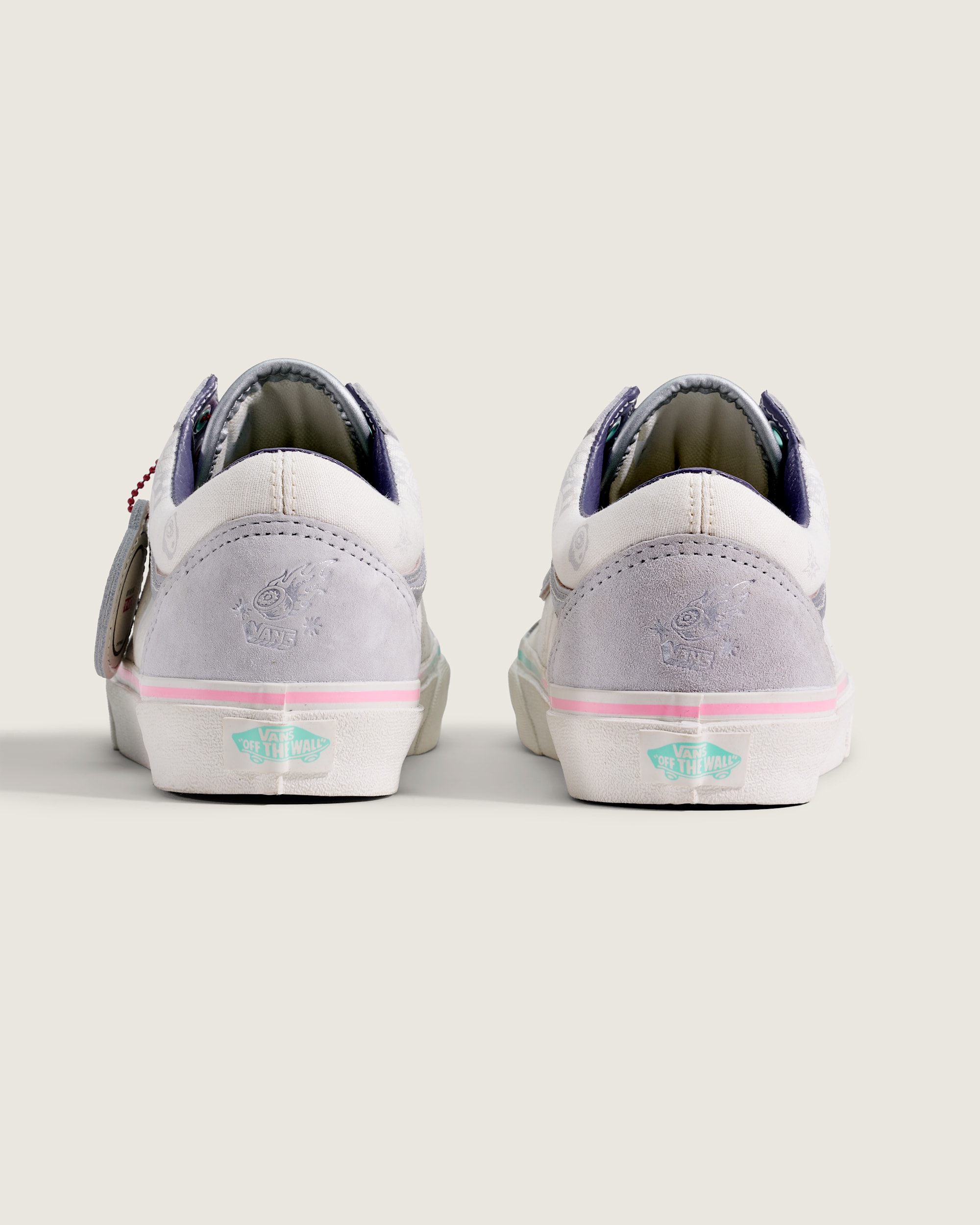 VANS x SPACE MOLLY Old Skool Shoe VANS Space Molly Reflective Marshmallow White  Grey ALT3