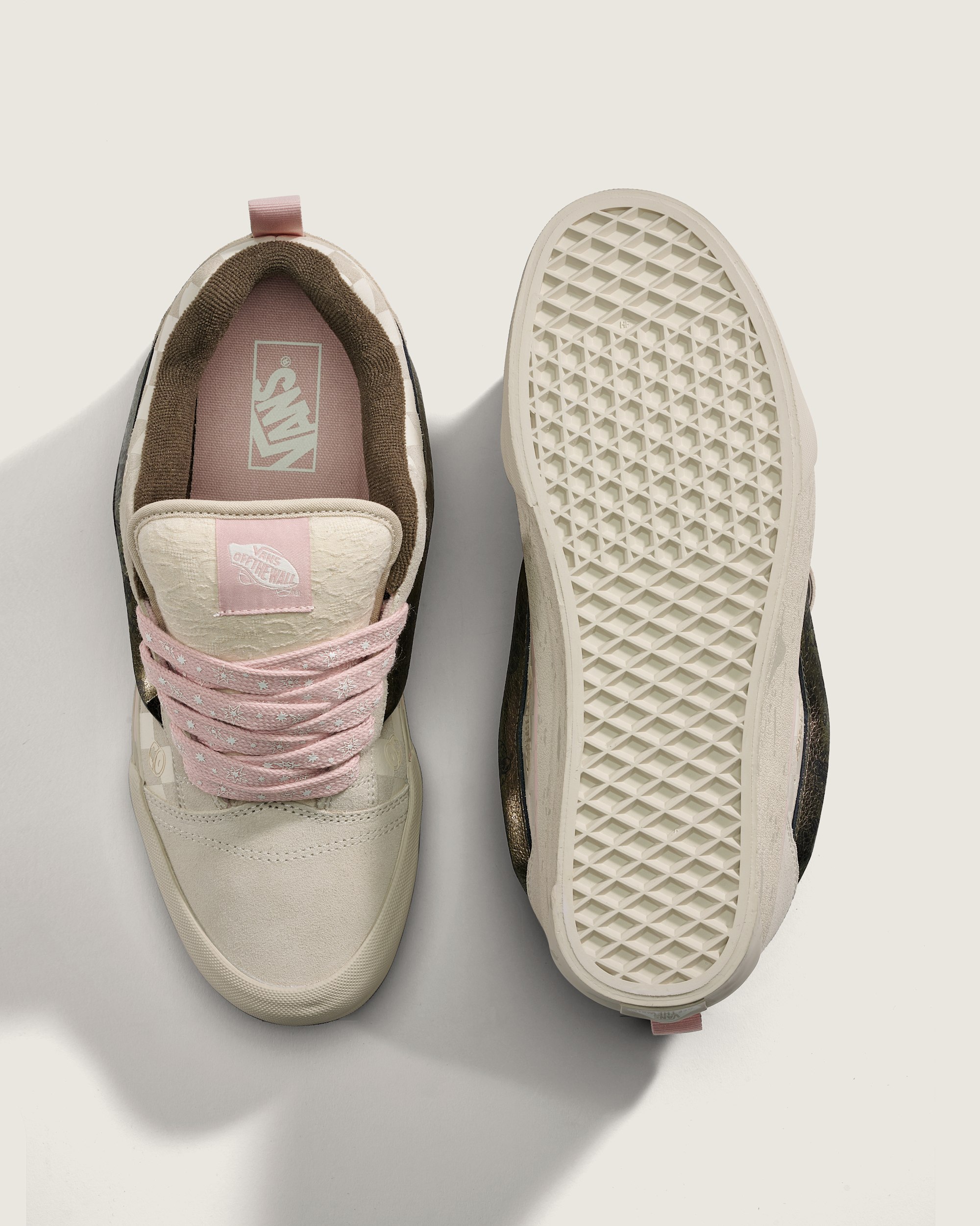 VANS x SPACE MOLLY Knu Skool Shoe VANS Space Molly Oatmeal Beige  Sepia Rose Pink ALT2