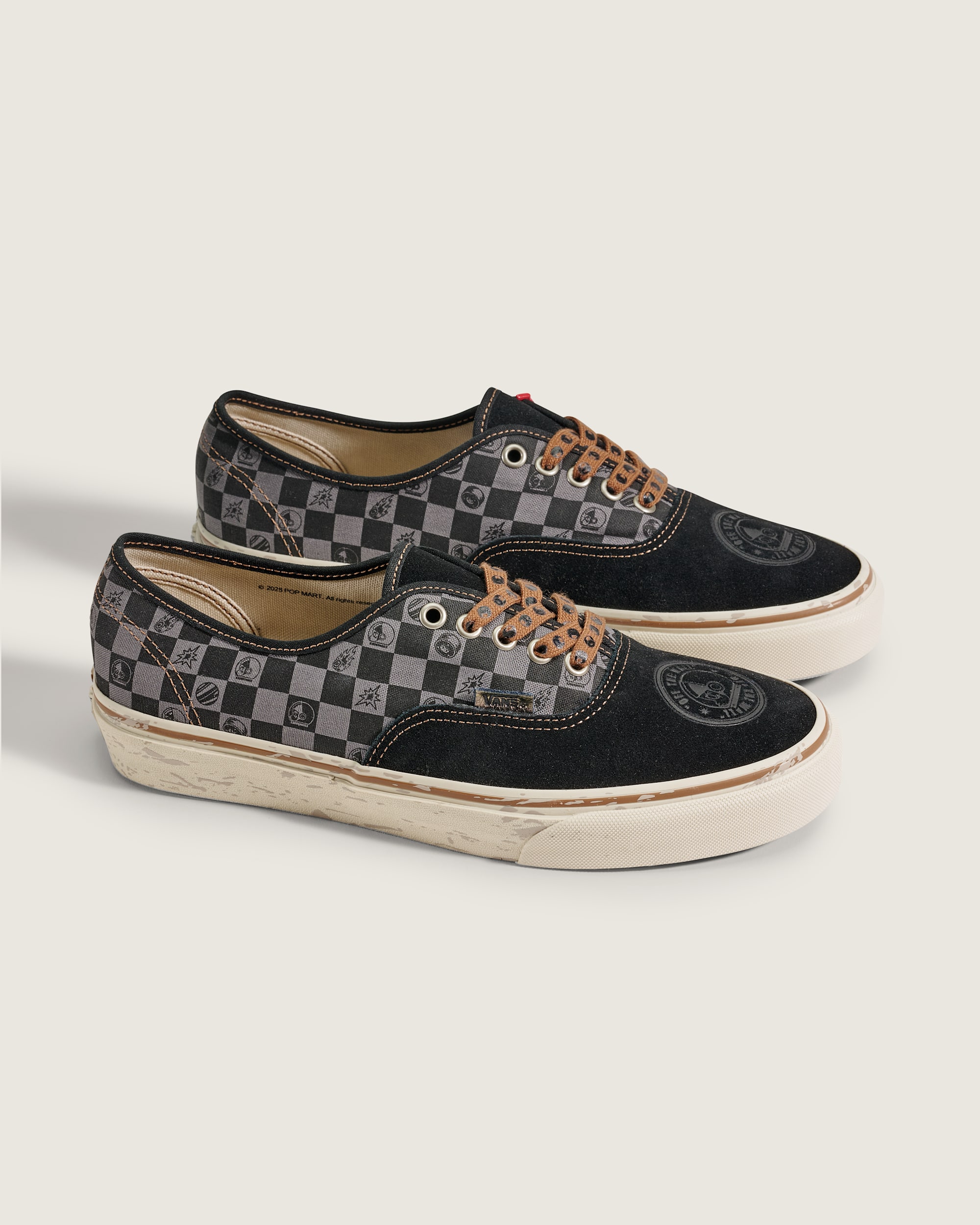 VANS x SPACE MOLLY Authentic Shoe VANS Space Molly Black  Dachshund Brown ALT1