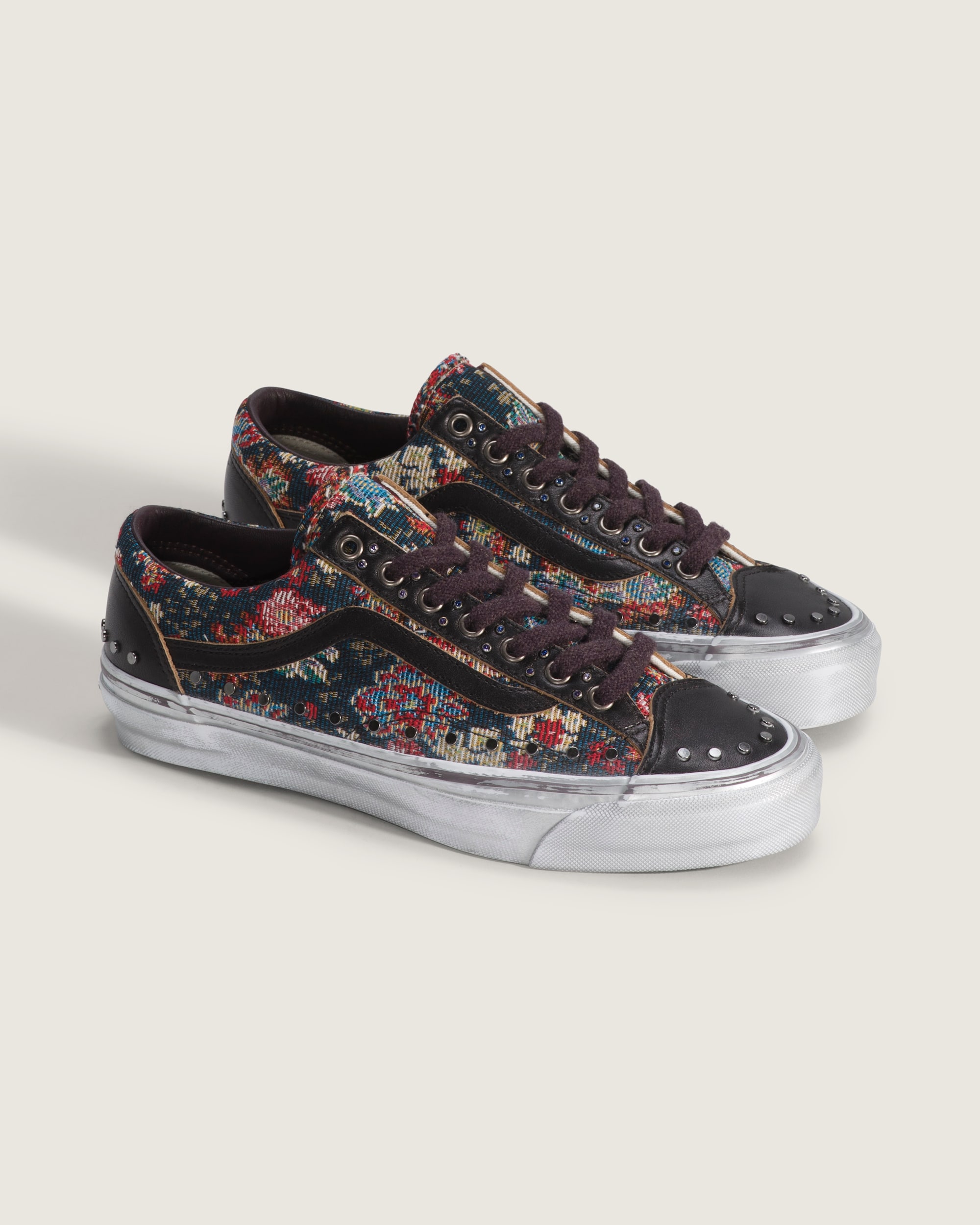 OTW Old Skool 36 Vibram VANS Floral Black ALT2