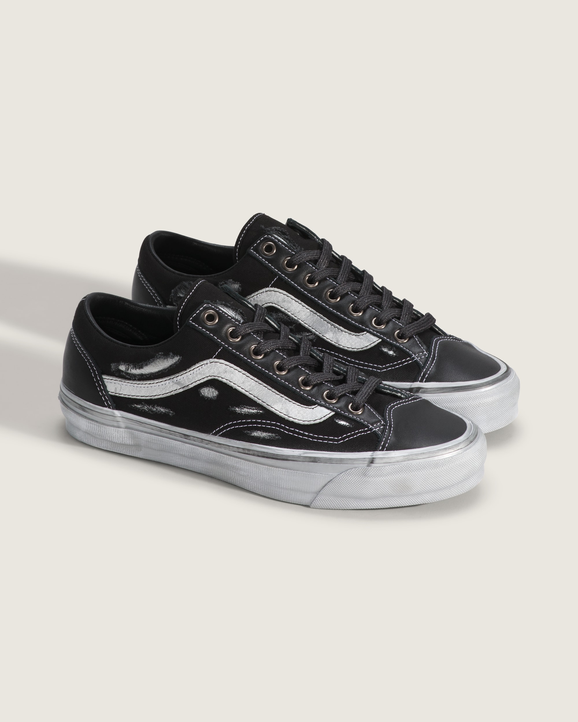 OTW Old Skool 36 Vibram in Silver Grey | Vans