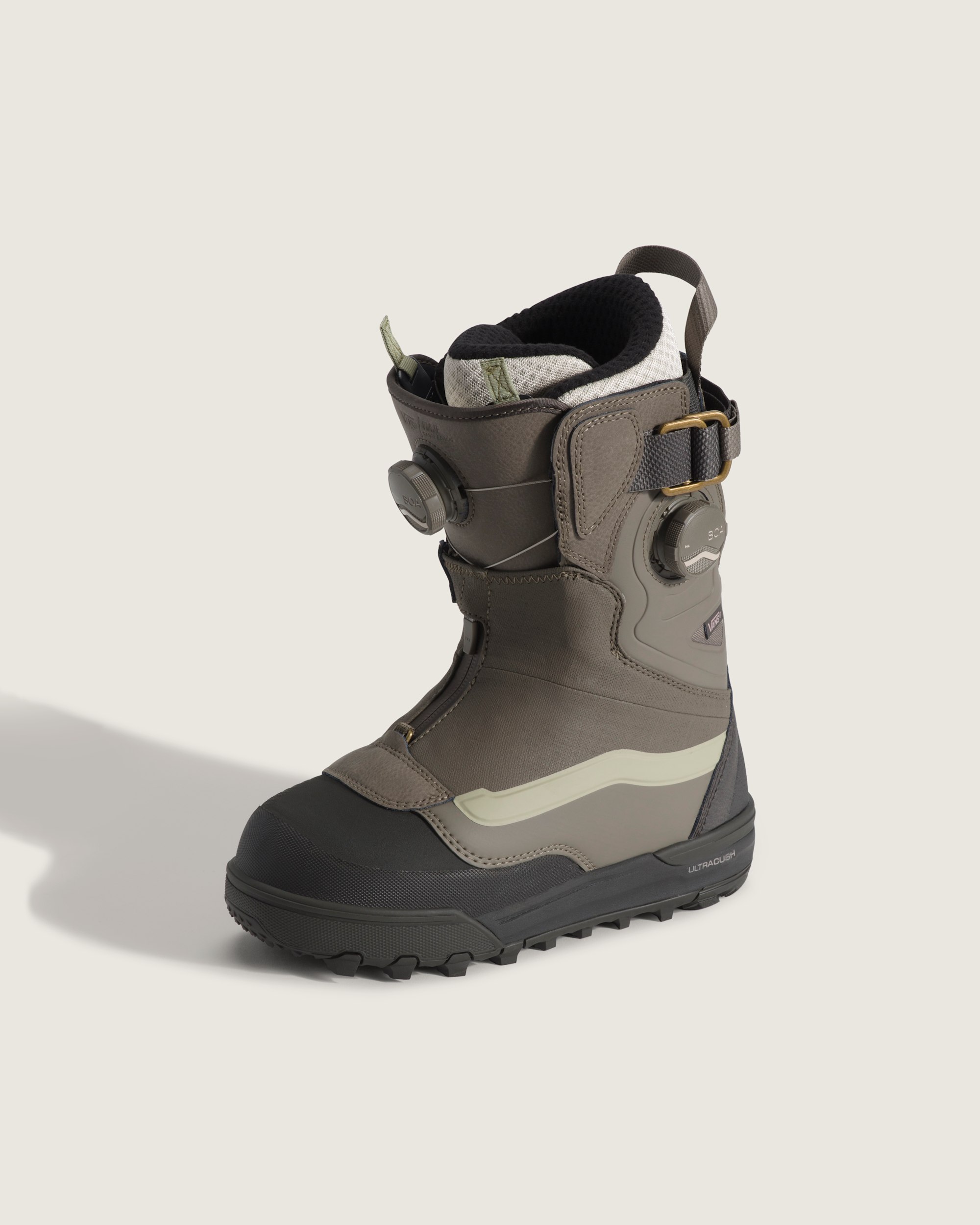 Women's Viaje Range Edition Snowboard Boot in Green / Black | Vans