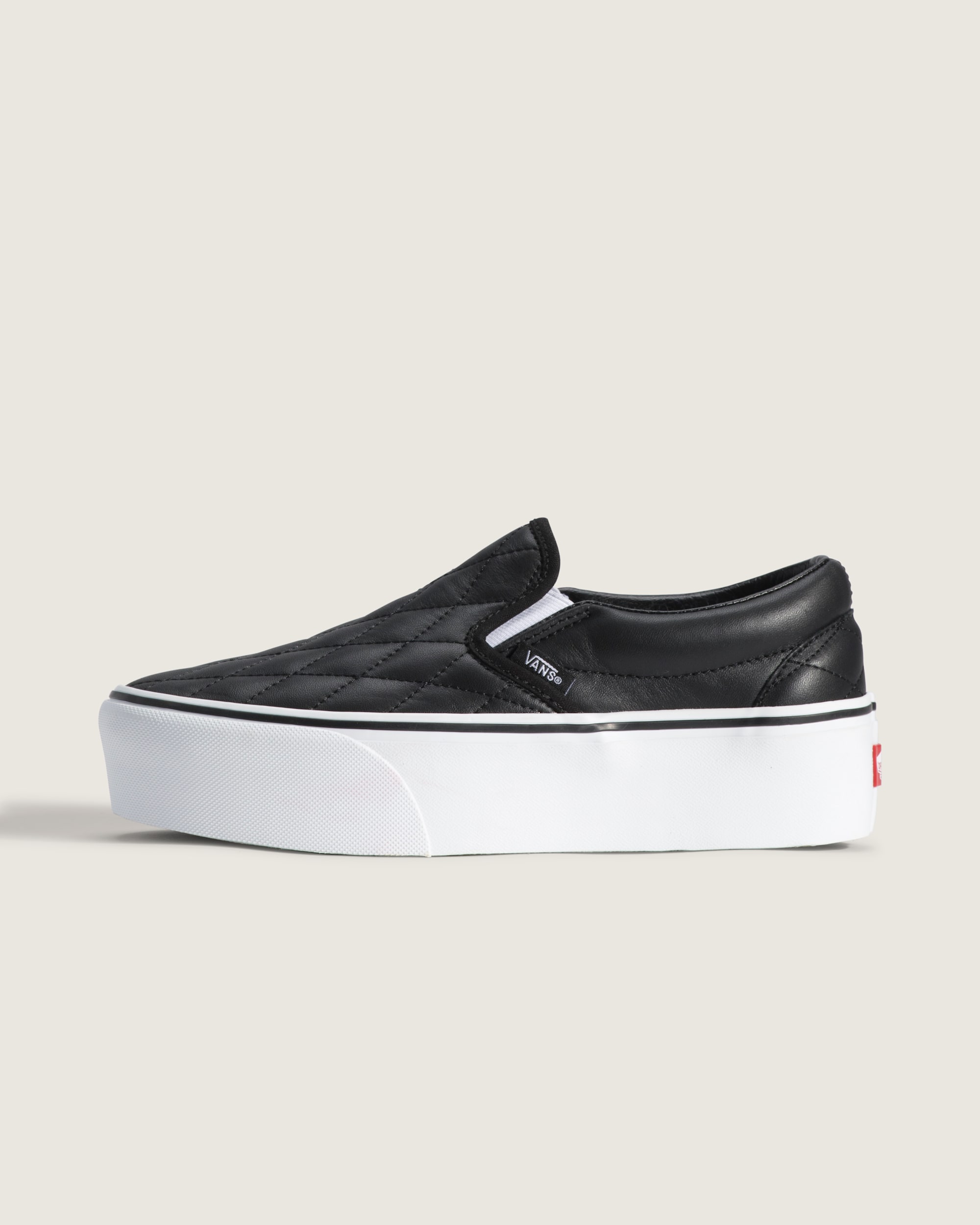 Classic SlipOn Platform Shoe VANS Black HERO