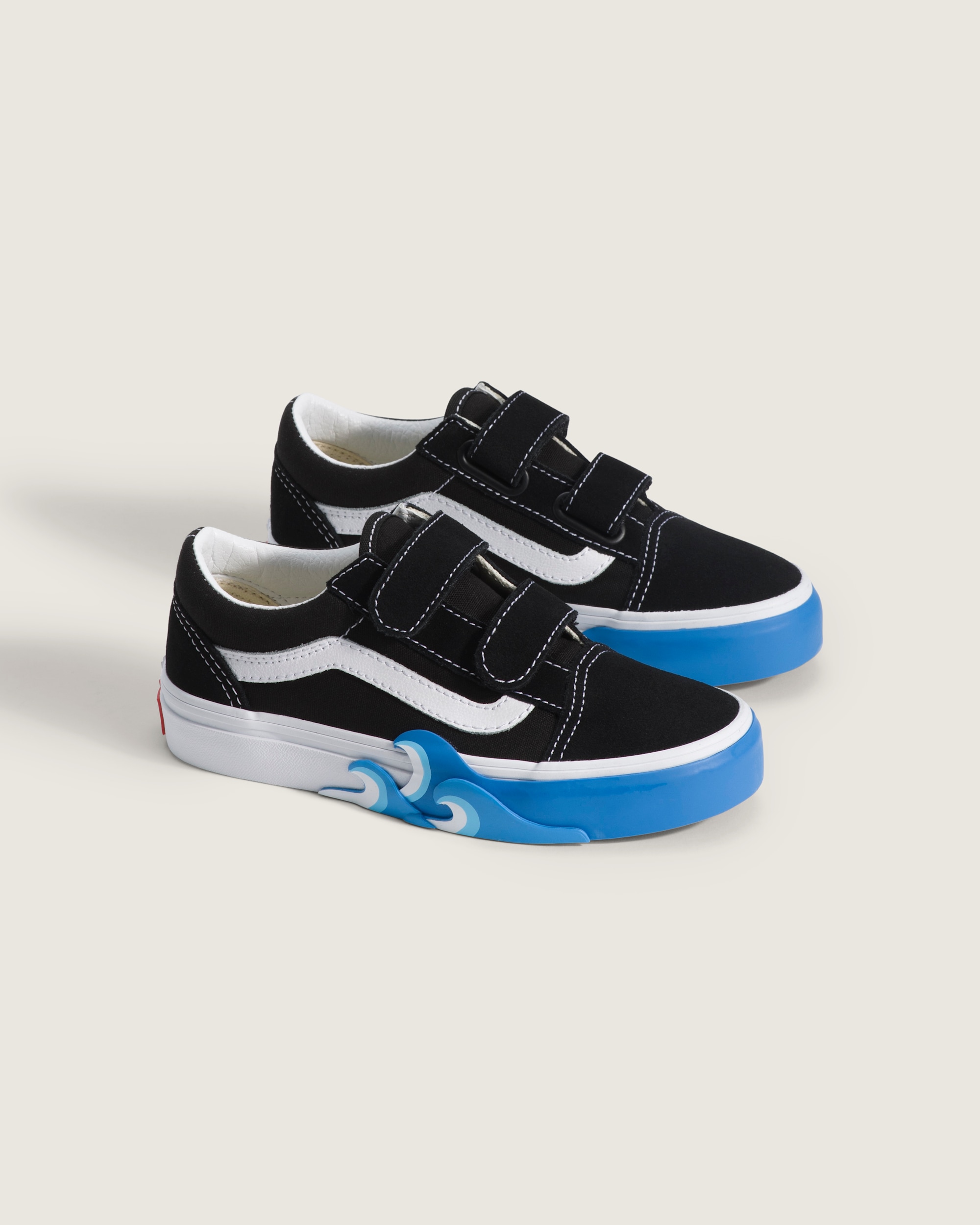 Little Kids Old Skool V Shoe in Black / Bright Azure Blue | Vans
