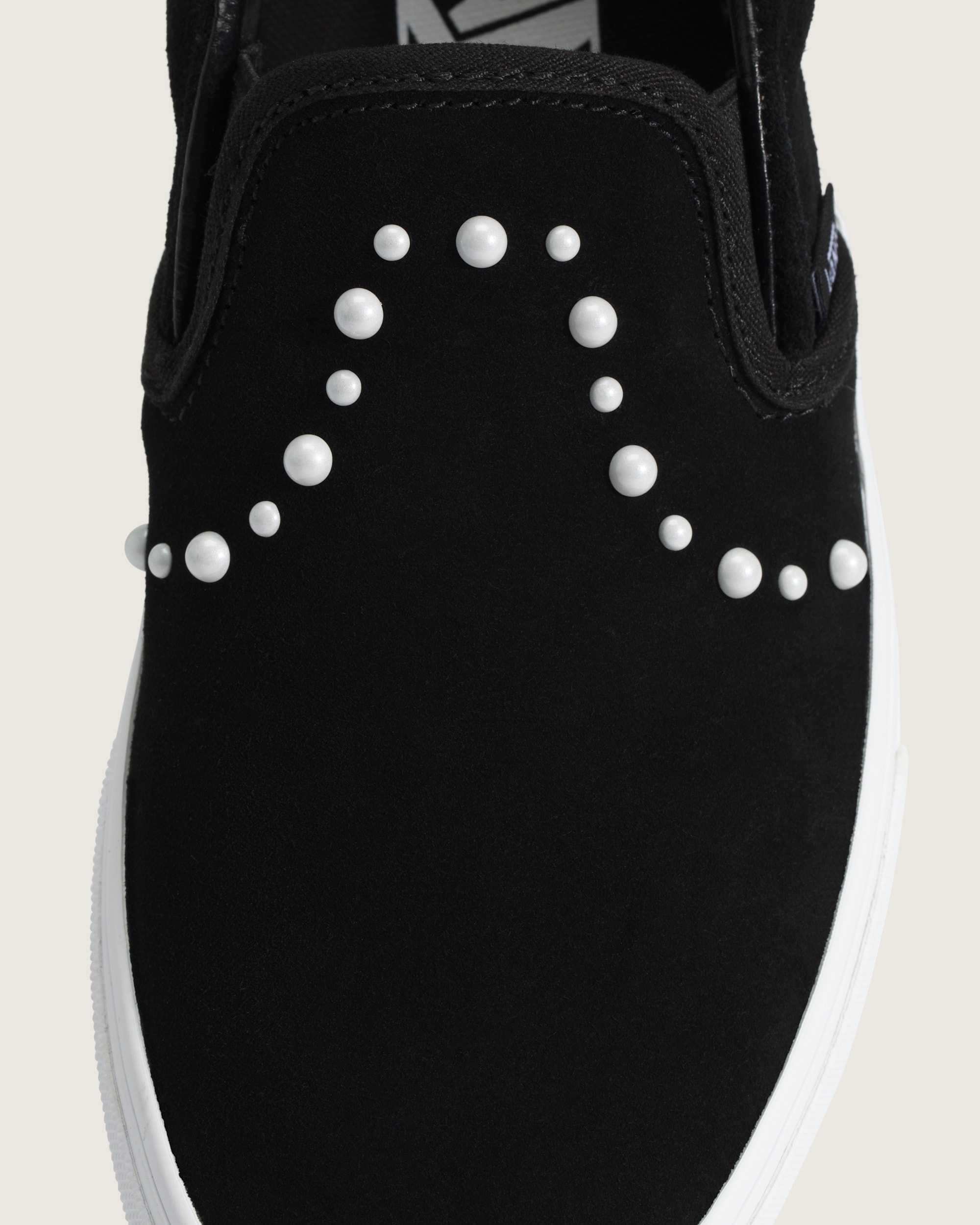 Classic SlipOn Shoe VANS Black ALT4