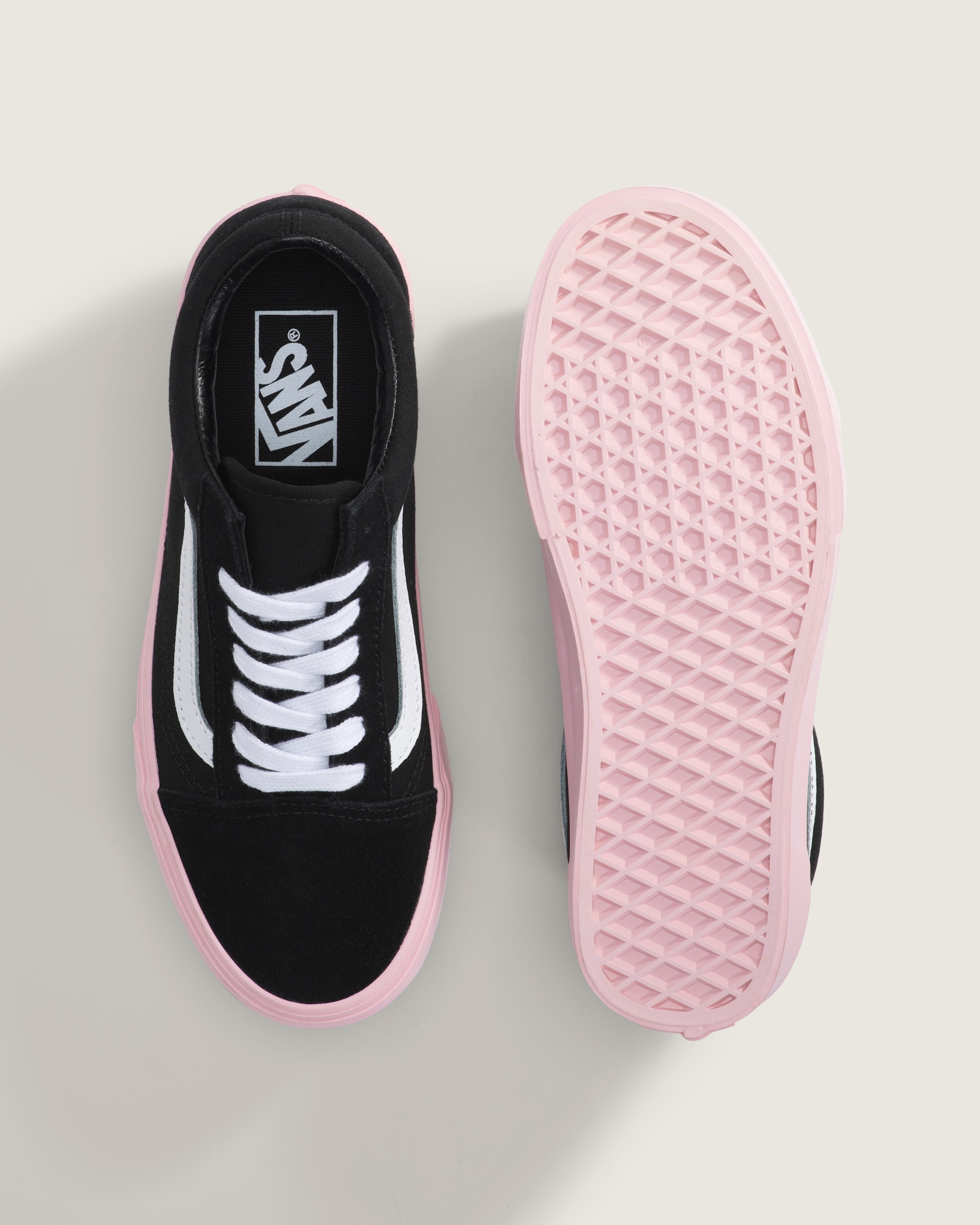 Old Skool Shoe VANS Black  Pink ALT2