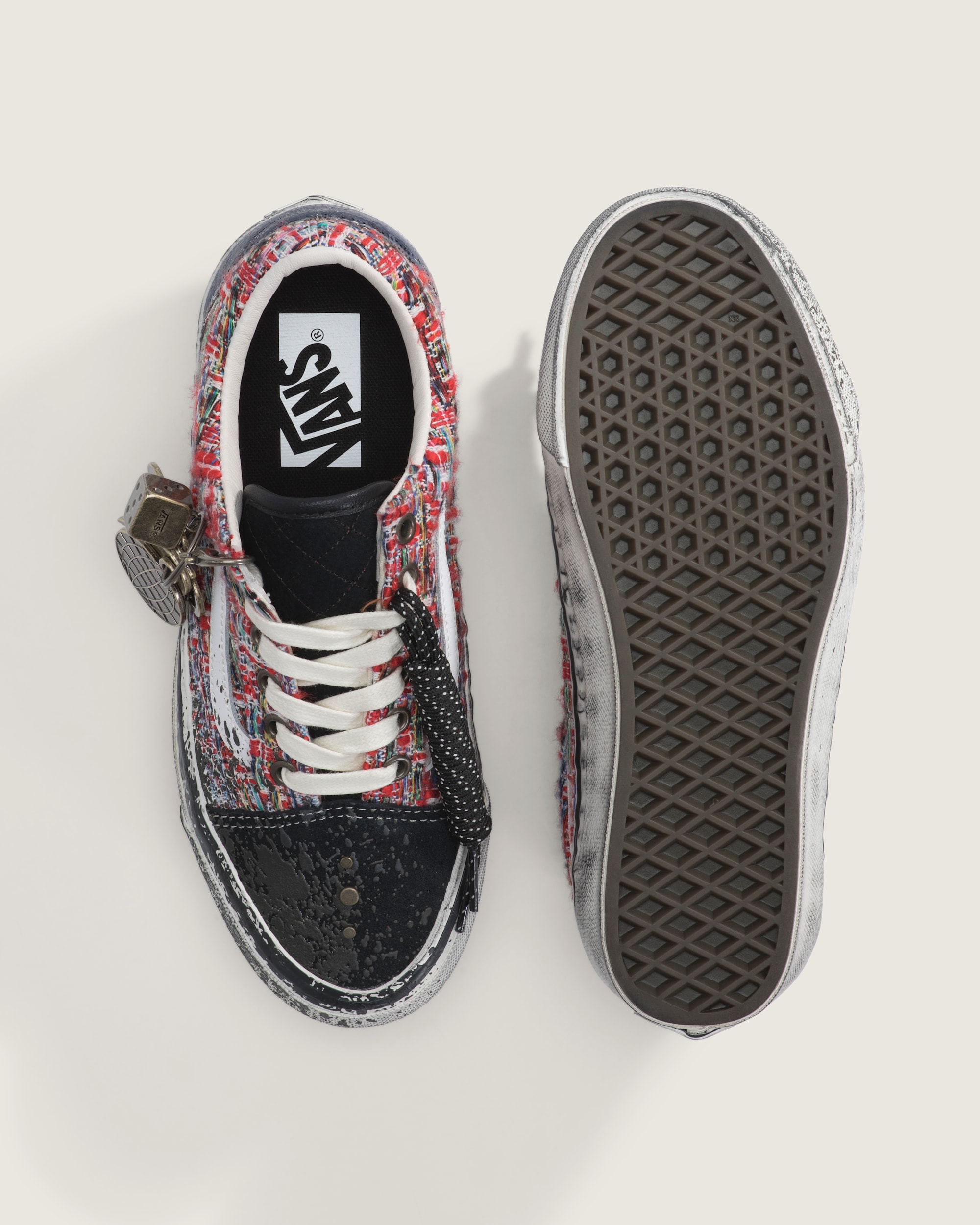 Premium Old Skool Shoe VANS Red  Black ALT2