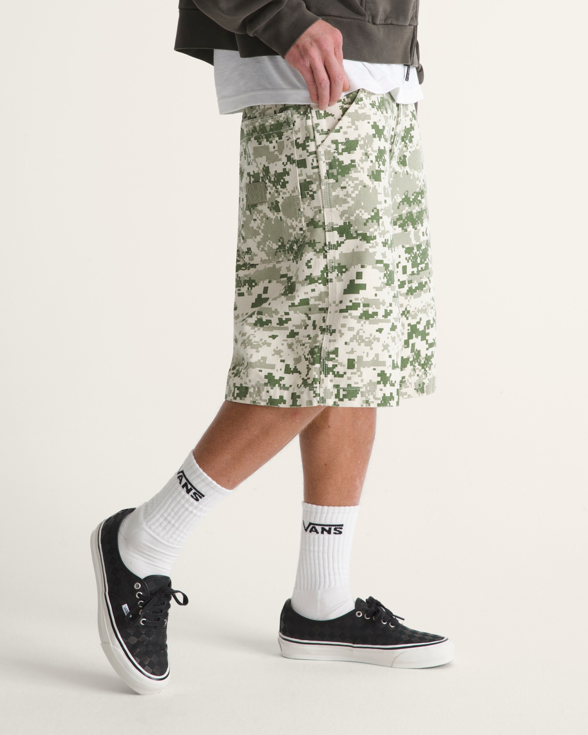 Premium Check5 Baggy Canvas Short VANS Digi Camo Green ALT5