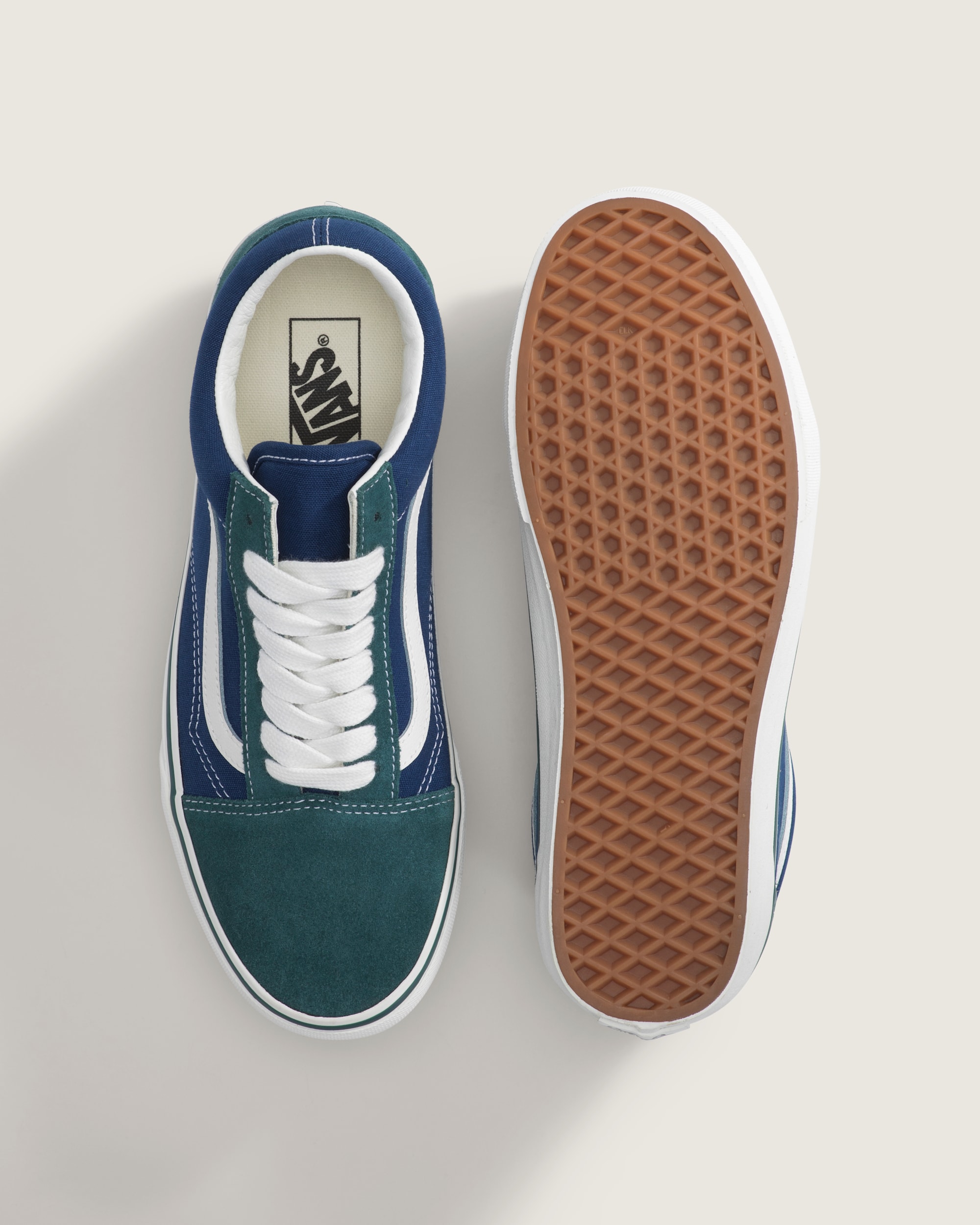 Old Skool Shoe VANS Mystic Moss Green ALT2