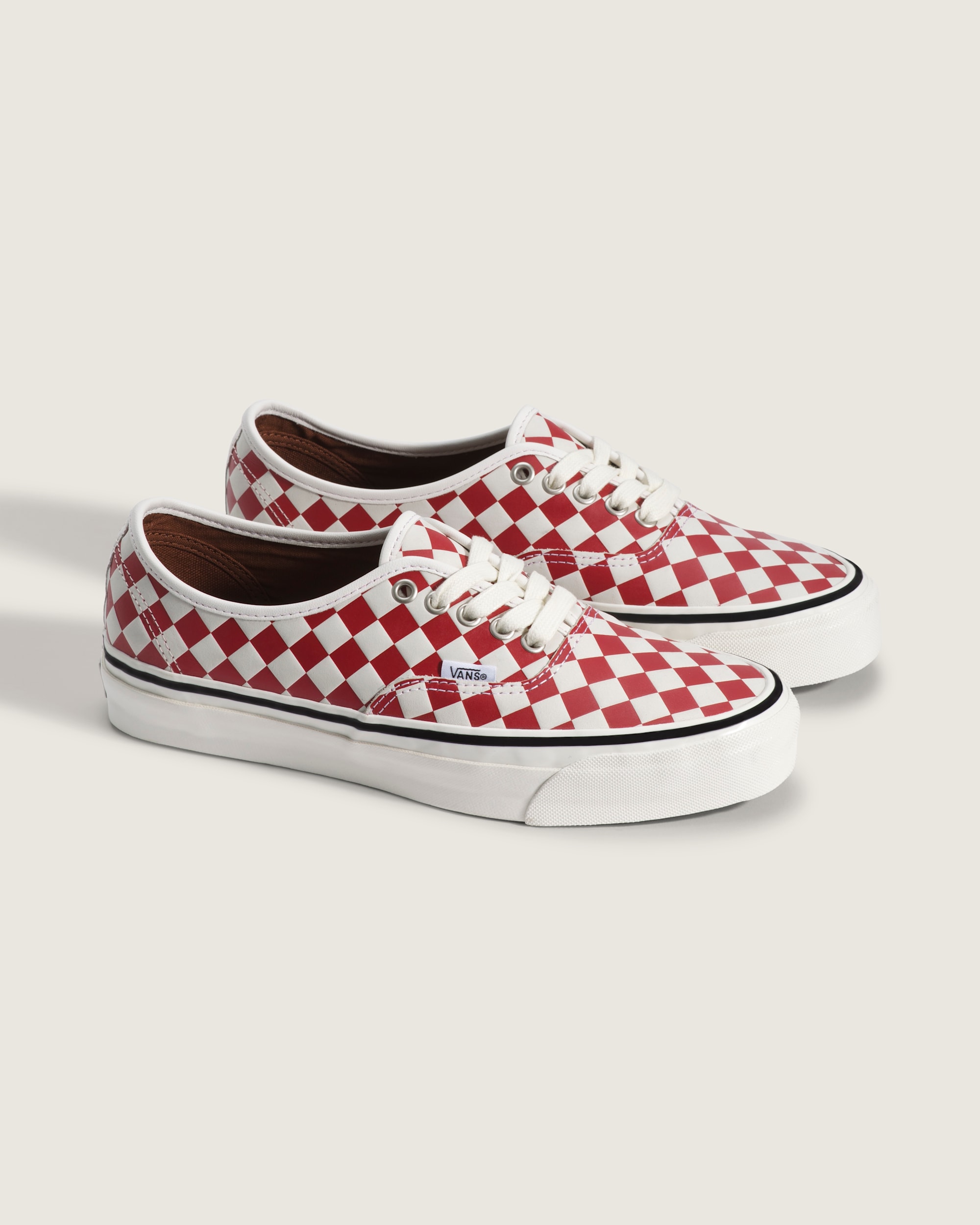 Premium Authentic Checkerboard Shoe VANS Checkerboard Red  Marshmallow White ALT1