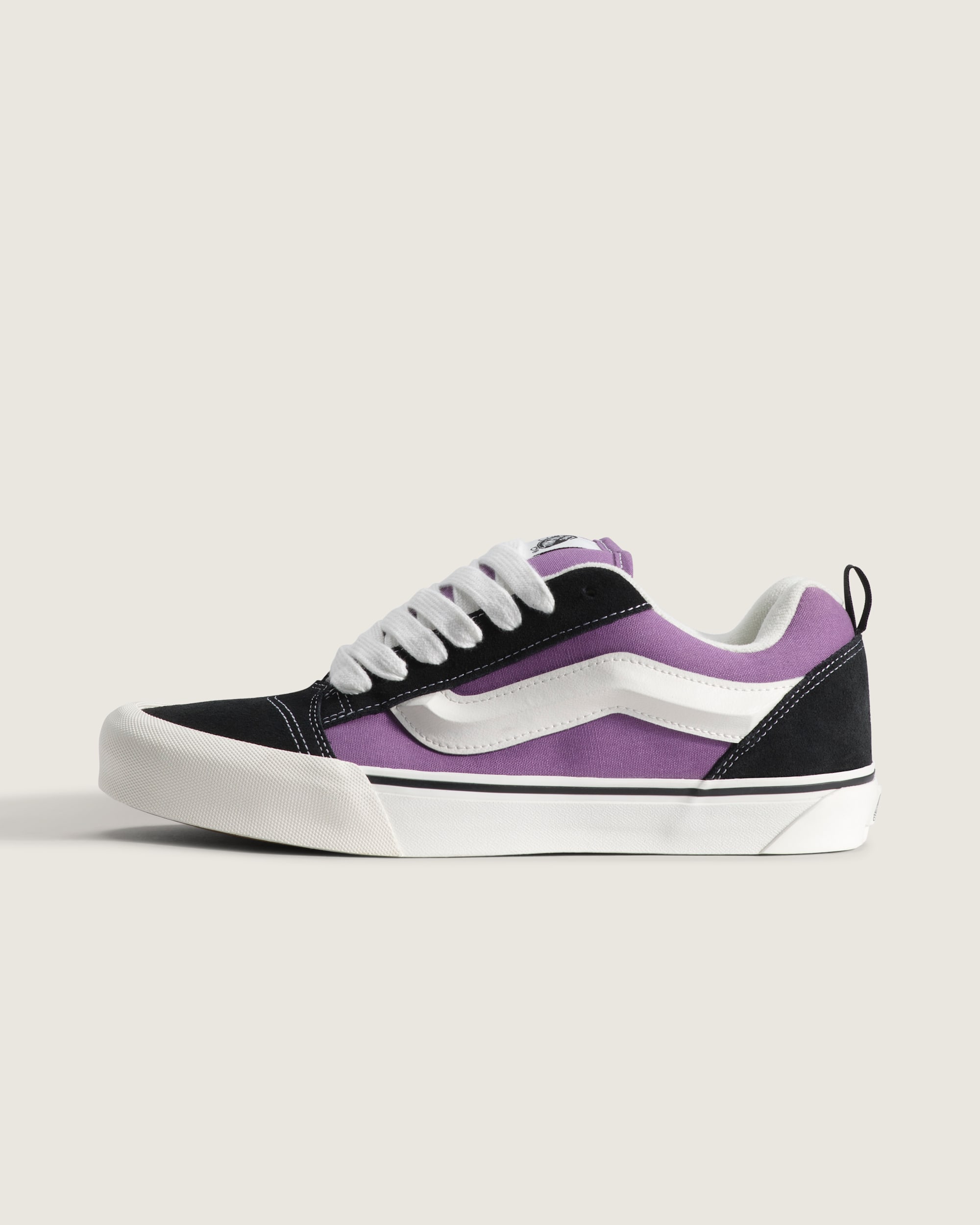 Knu Skool Shoe VANS Purple  Black HERO