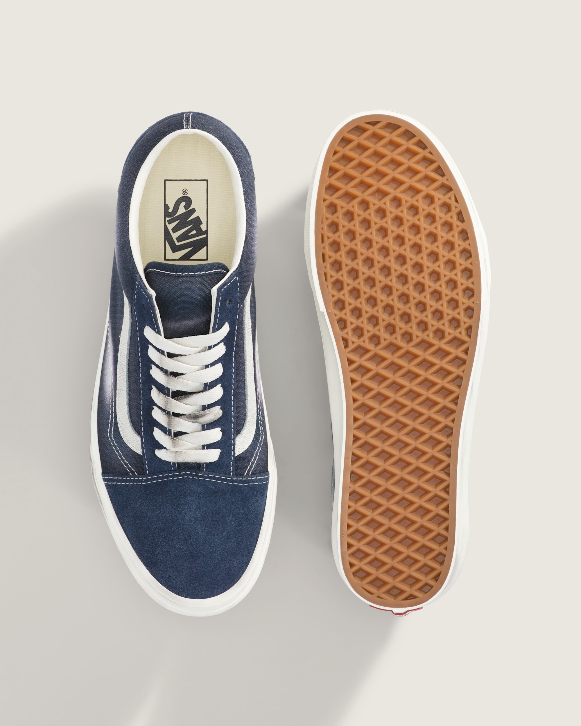 Old Skool Shoe VANS Parisian Night Blue ALT2