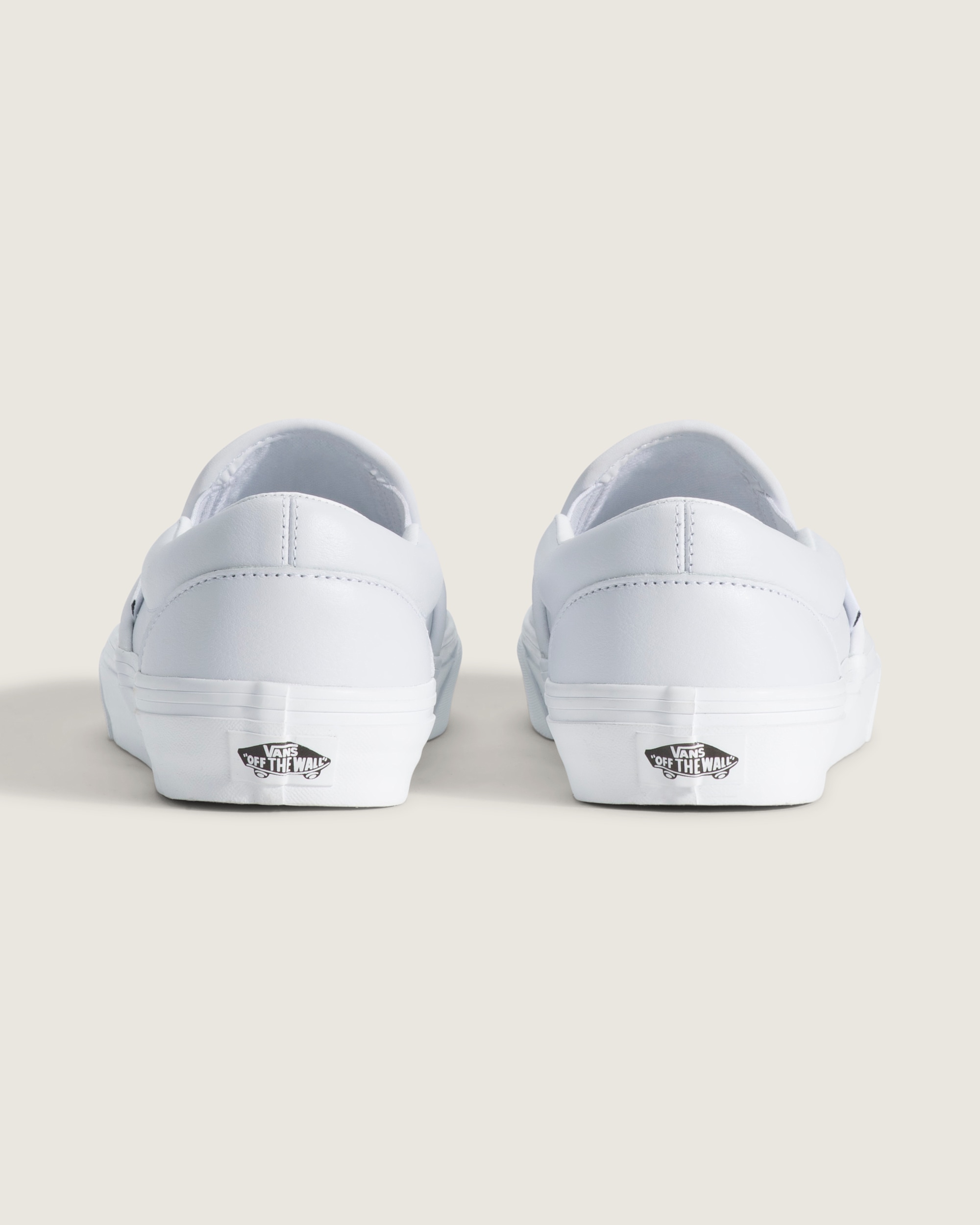 Classic SlipOn Shoe VANS True White ALT3