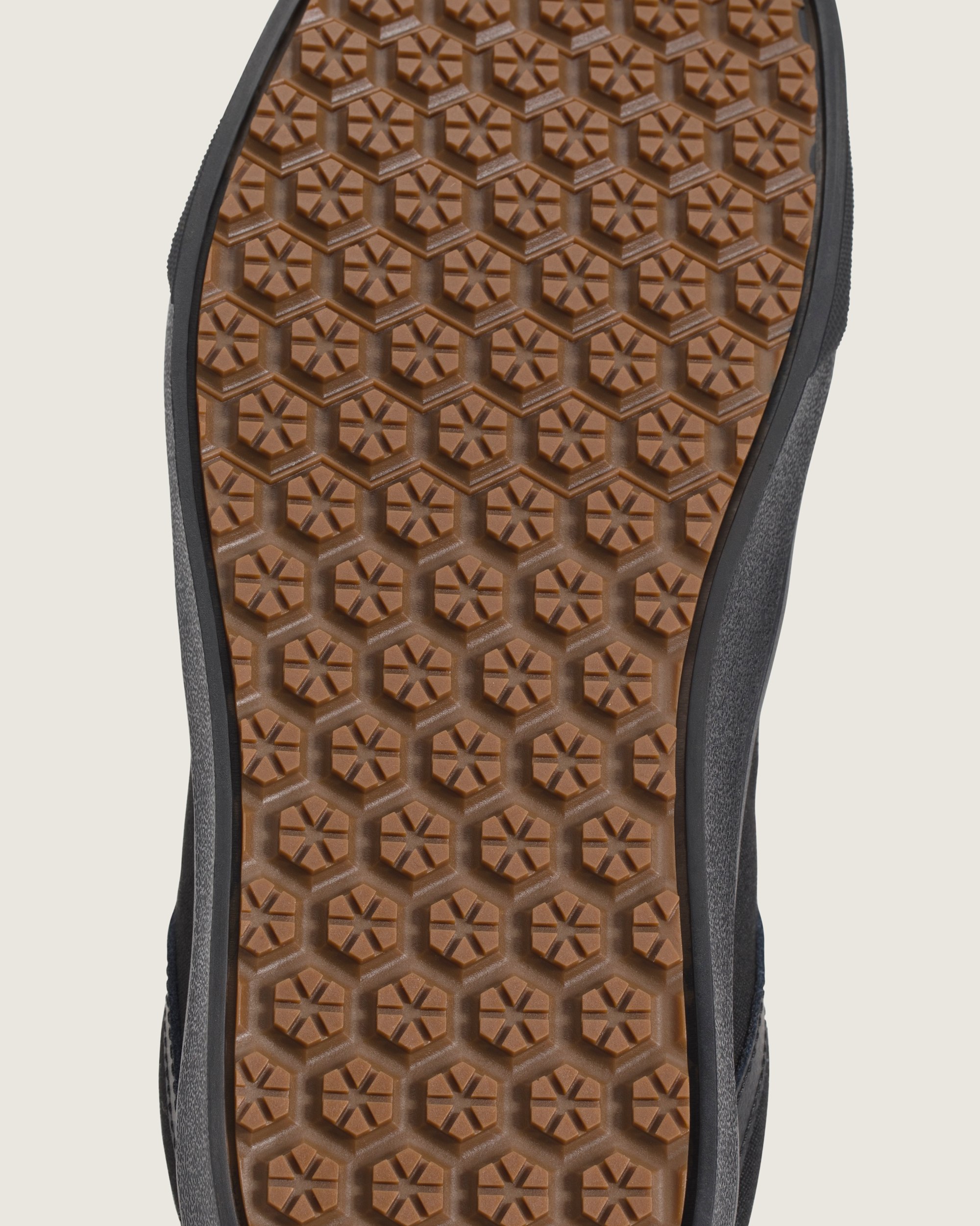 Old Skool Made for the Makers Shoe VANS Gum Black ALT4