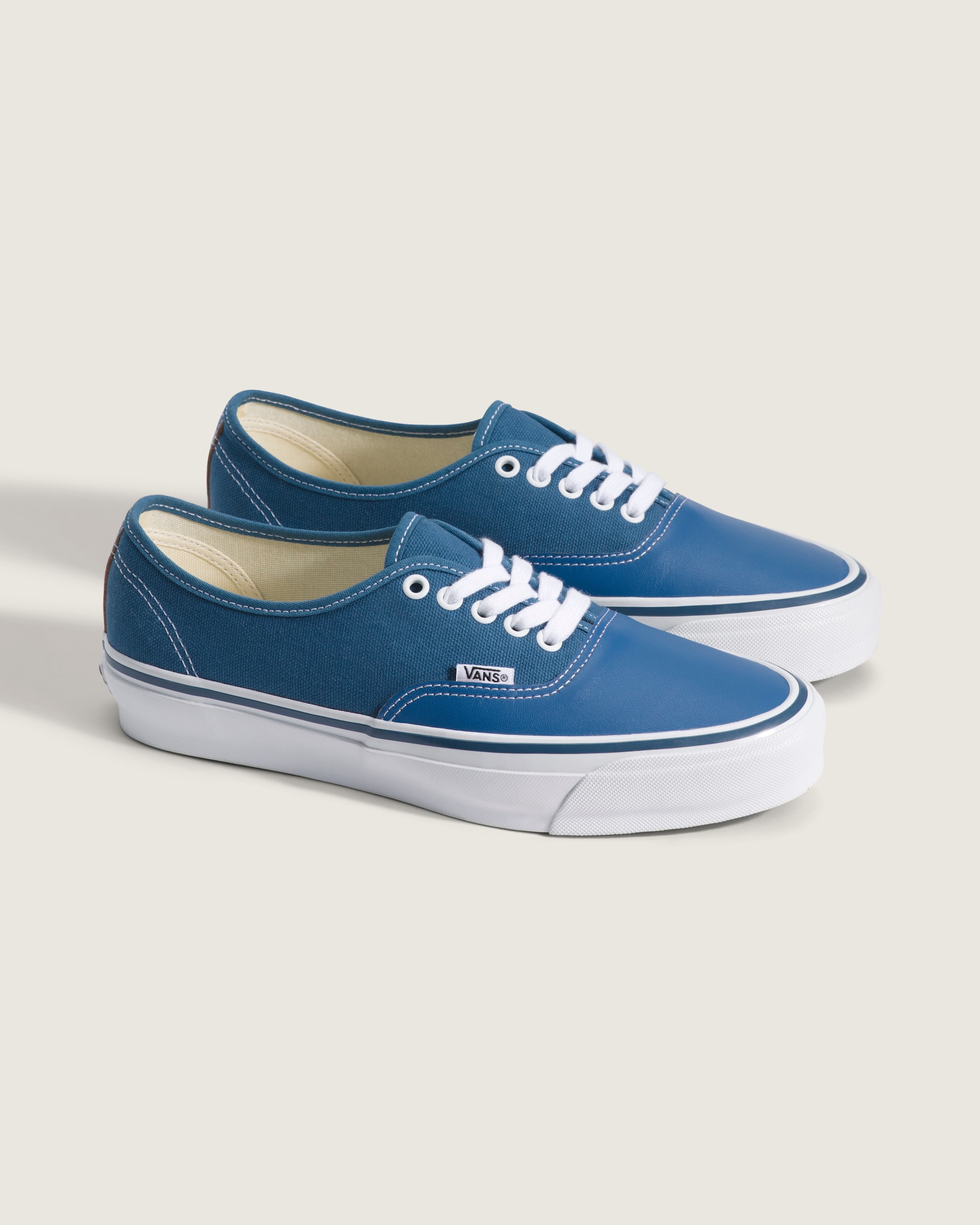 OTW Authentic 44 Siped Vibram VANS Navy Blue ALT1