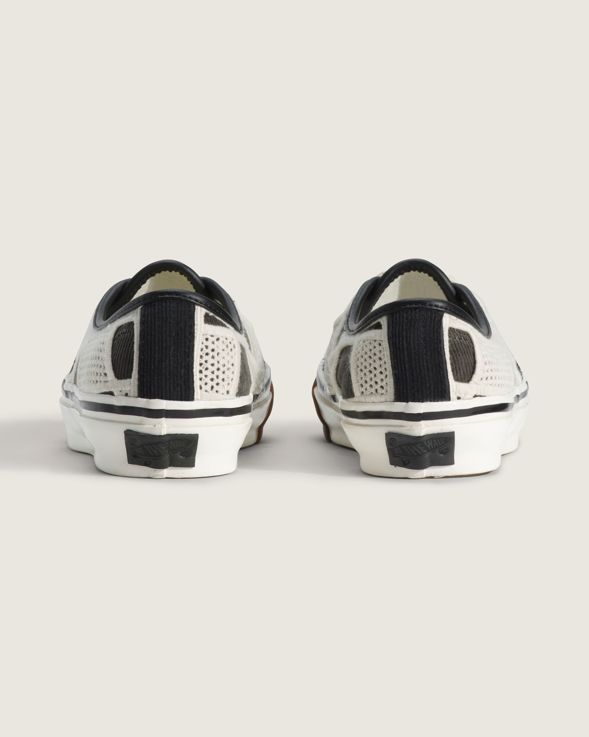 Premium Authentic Checkerboard Shoe VANS Checkerboard Black  Egret White ALT3