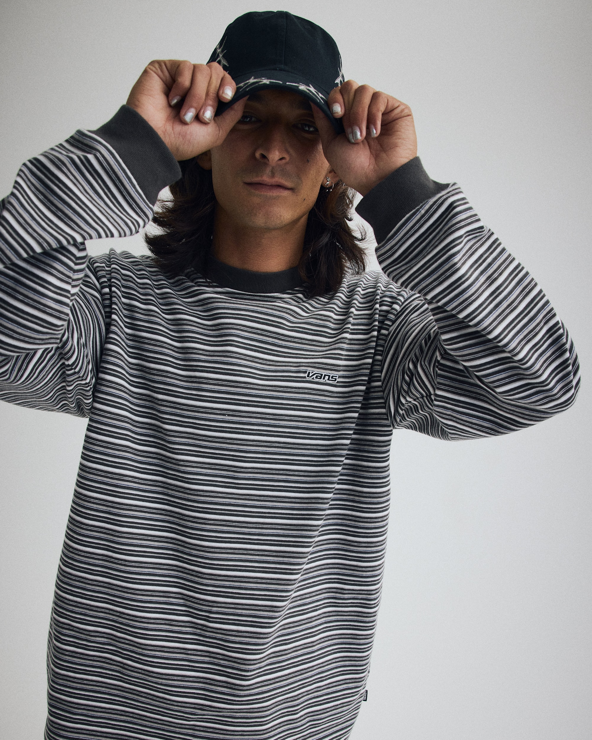 Wesley Stripe Long Sleeve Knit Shirt VANS Faded Black HERO