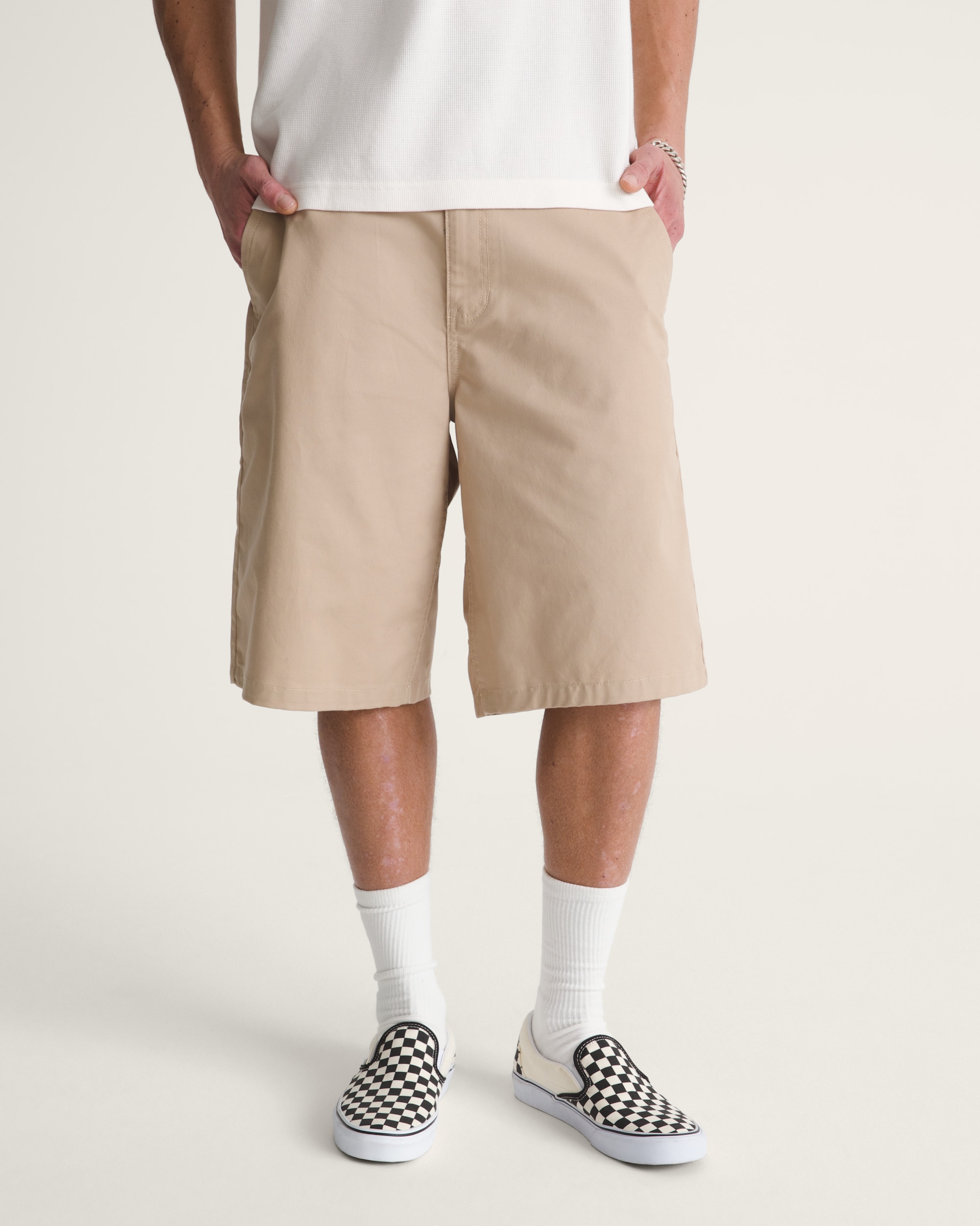 Authentic Chino Loose Shorts VANS Incense Brown HERO