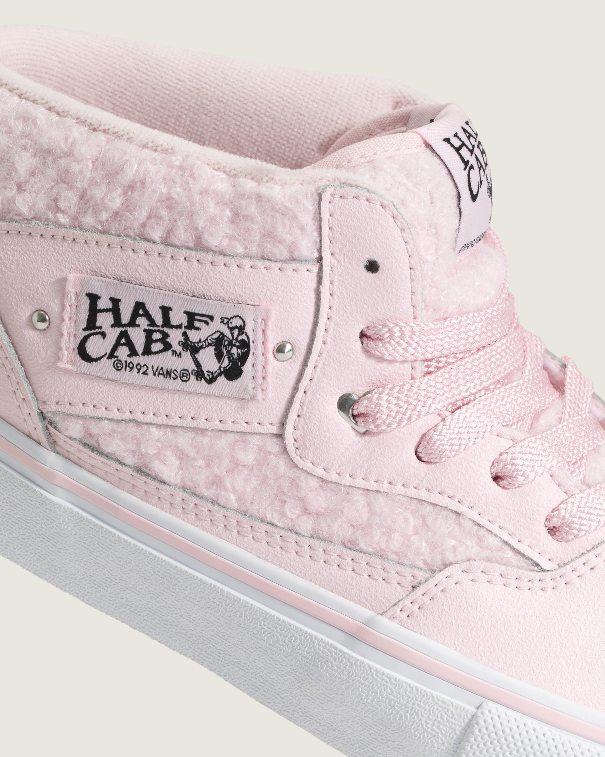 Skate Half Cab Shoe VANS Pink  White ALT4