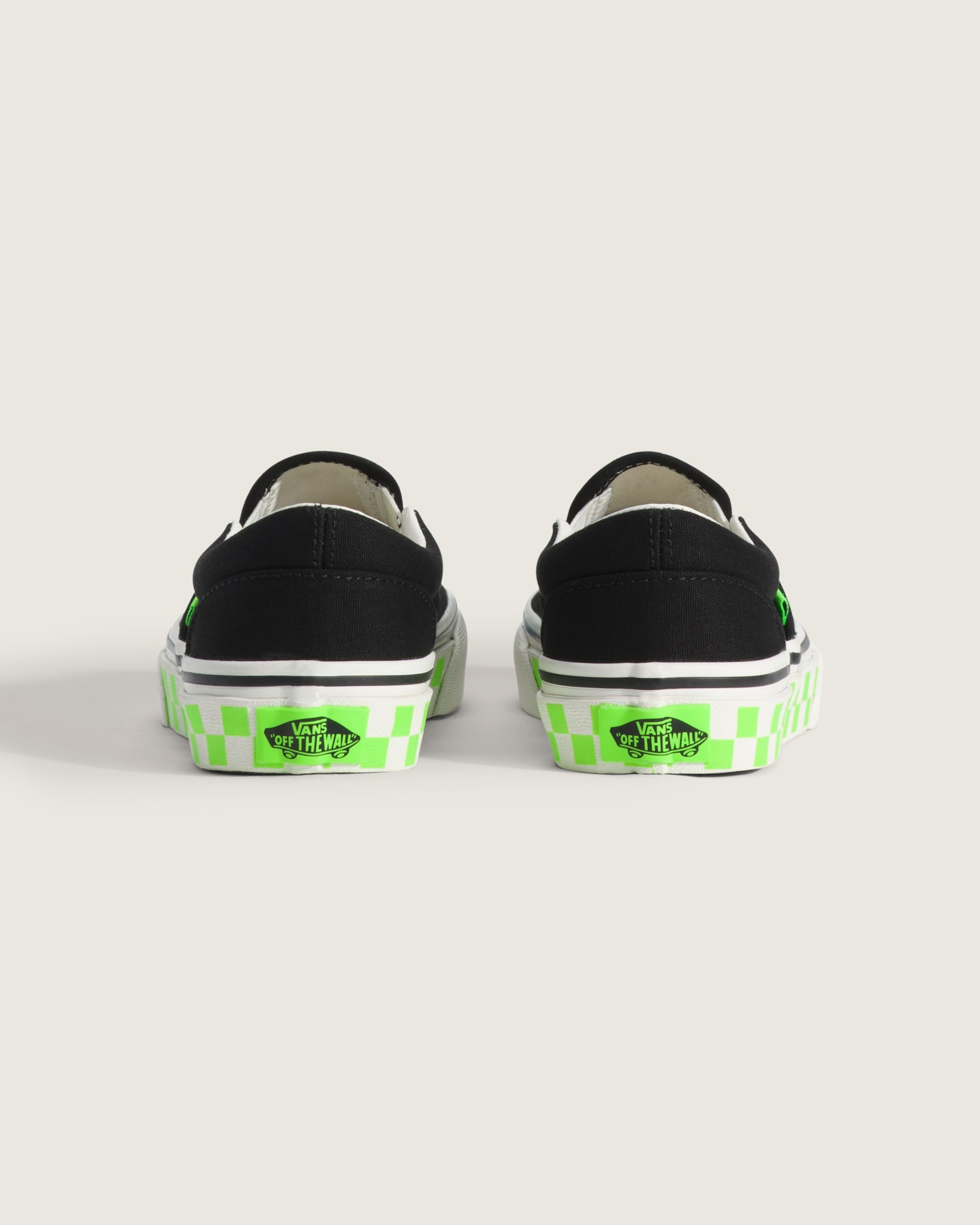 Little Kids Classic SlipOn Shoe VANS GlowintheDark Black  Green Gecko ALT4