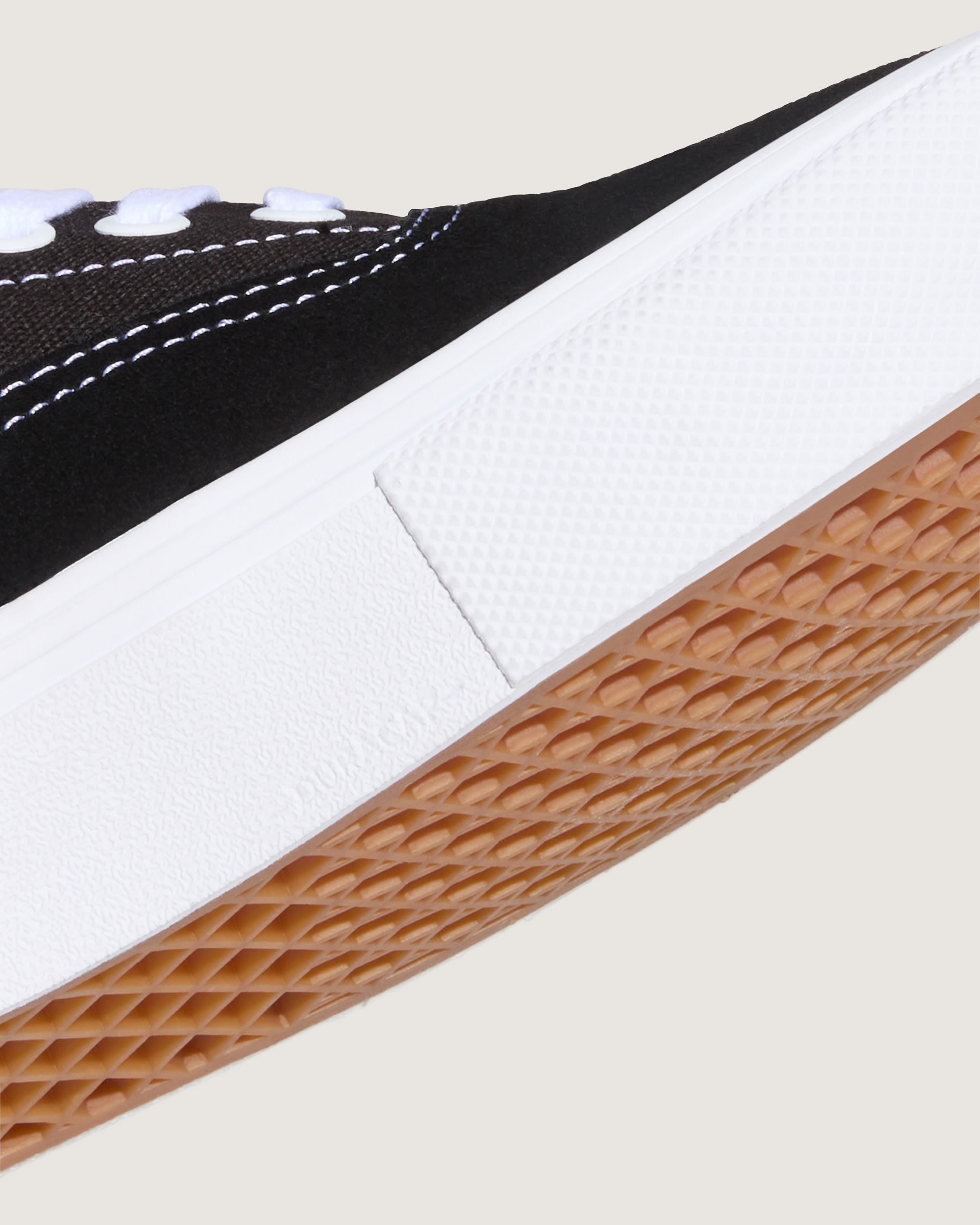 Skate Era Shoe VANS Black  White ALT7