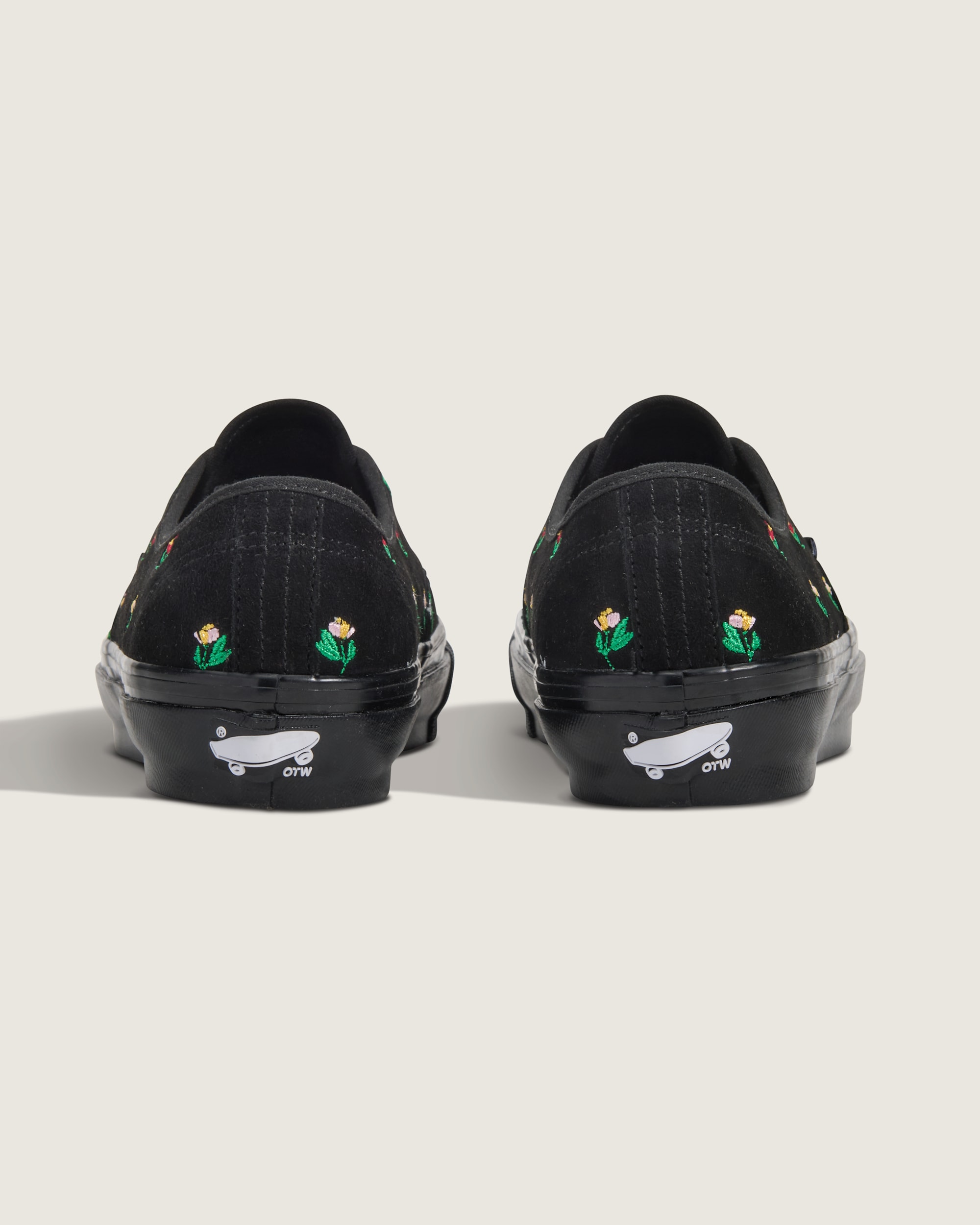 OTW Authentic 44 VANS Flower Print Black ALT3