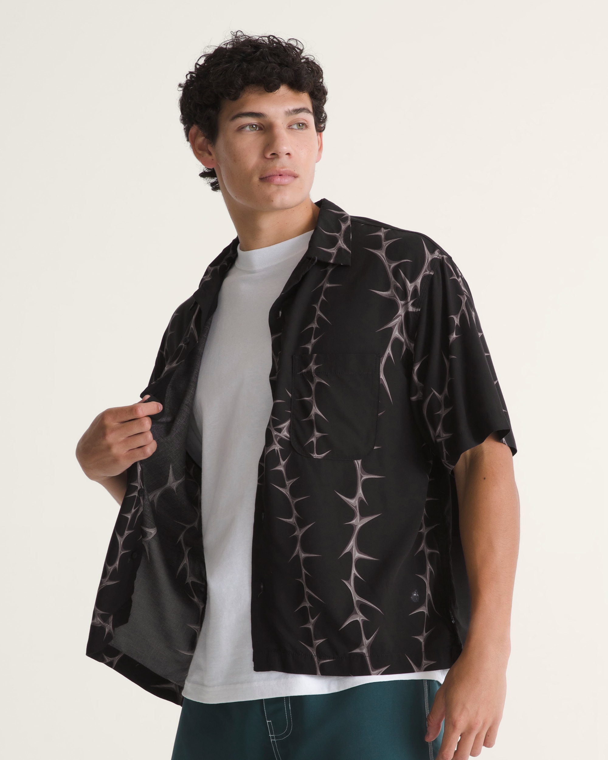 Van Doren Printed Camp Shirt VANS Black ALT2