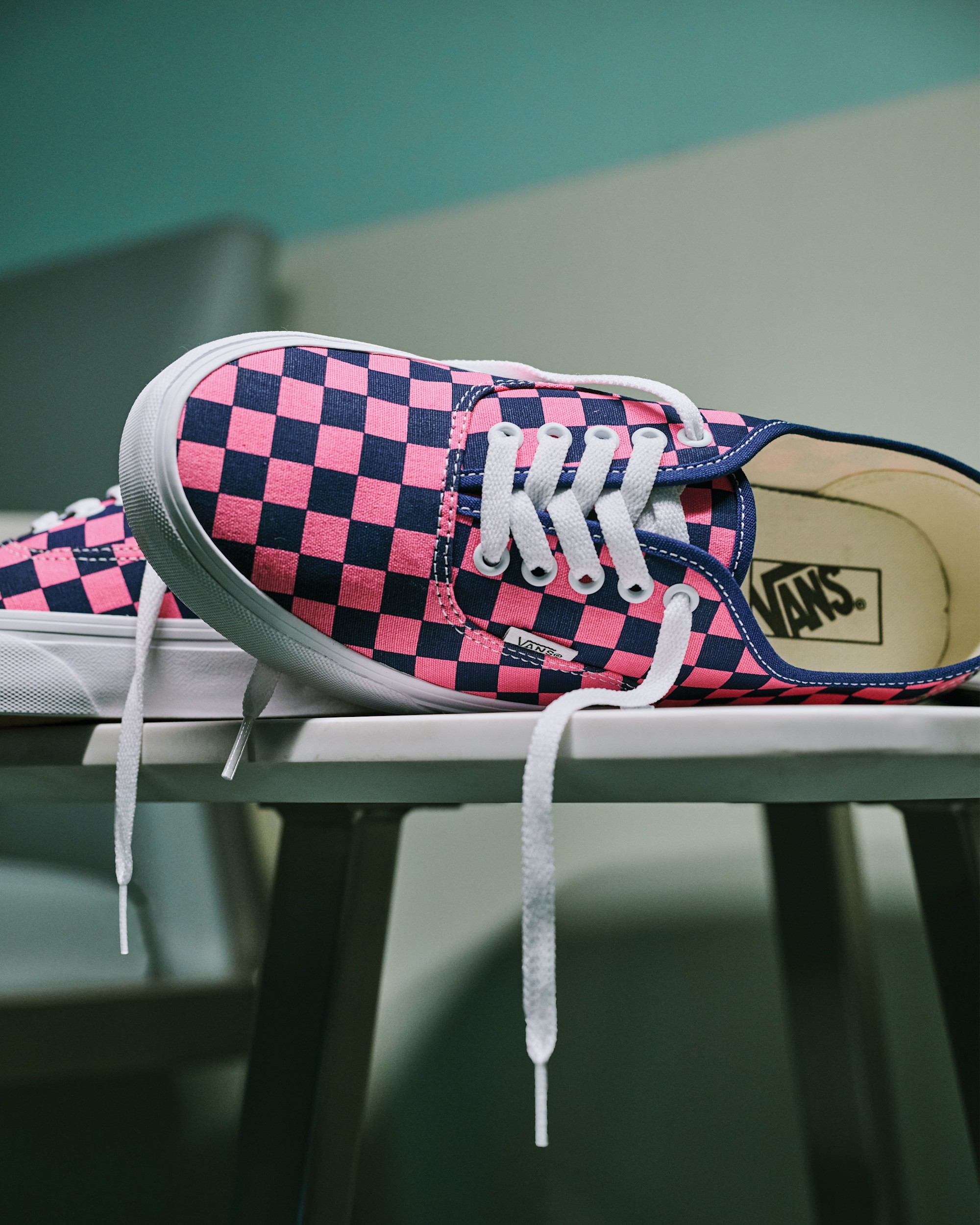 Authentic Checkerboard Shoe VANS Checkerboard Deep Indigo Blue  Fizz Pink ALT4